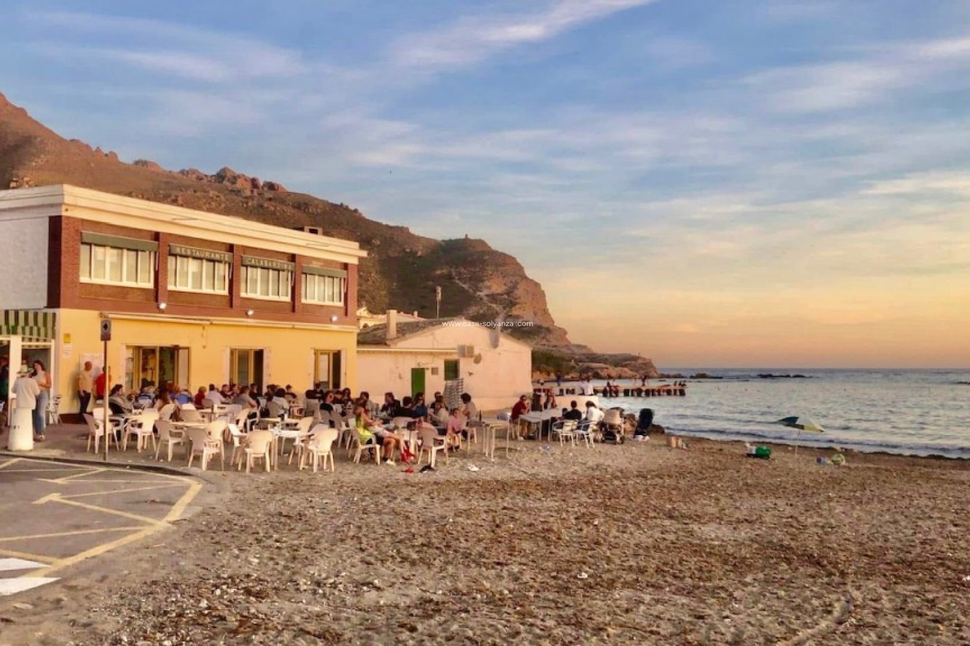 Herverkoop - Herenhuis - Aquilas