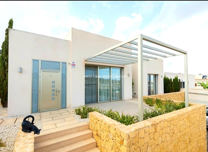 Herverkoop - Herenhuis - Benijofar - Costa Blanca