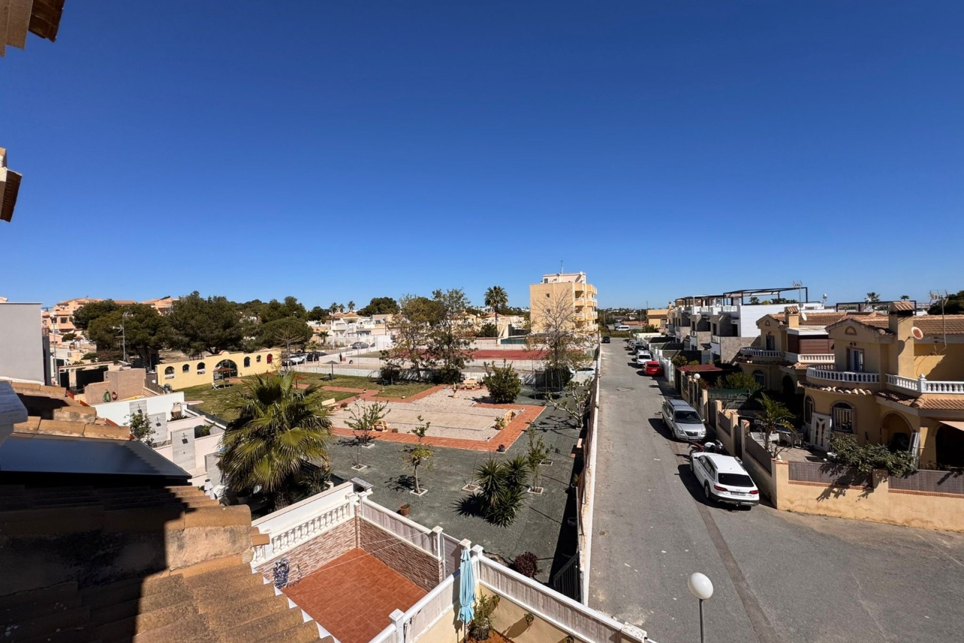 Herverkoop - Herenhuis - Campoamor - Costa Blanca