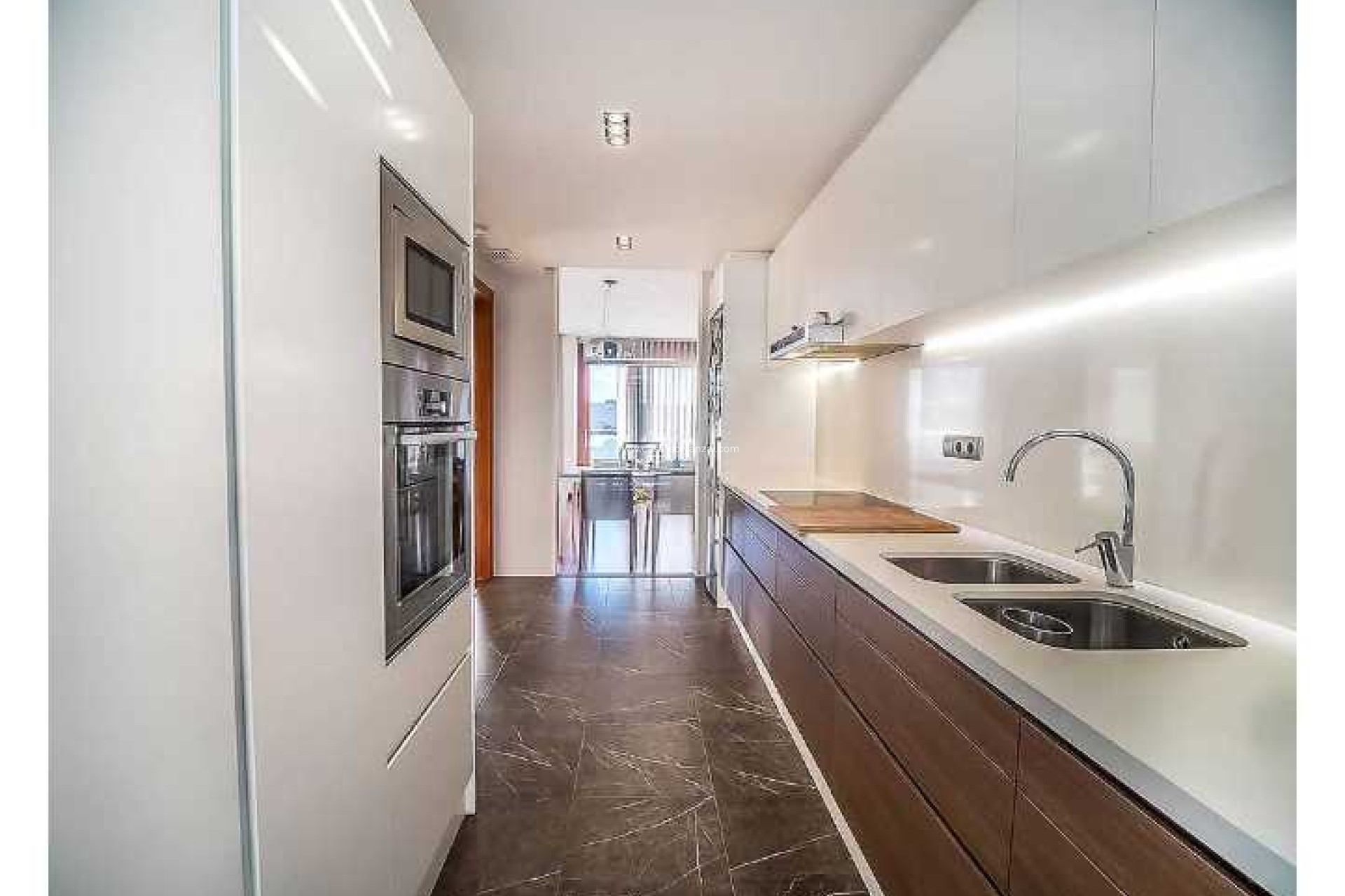 Herverkoop - Herenhuis - Guardamar del Segura - Costa Blanca