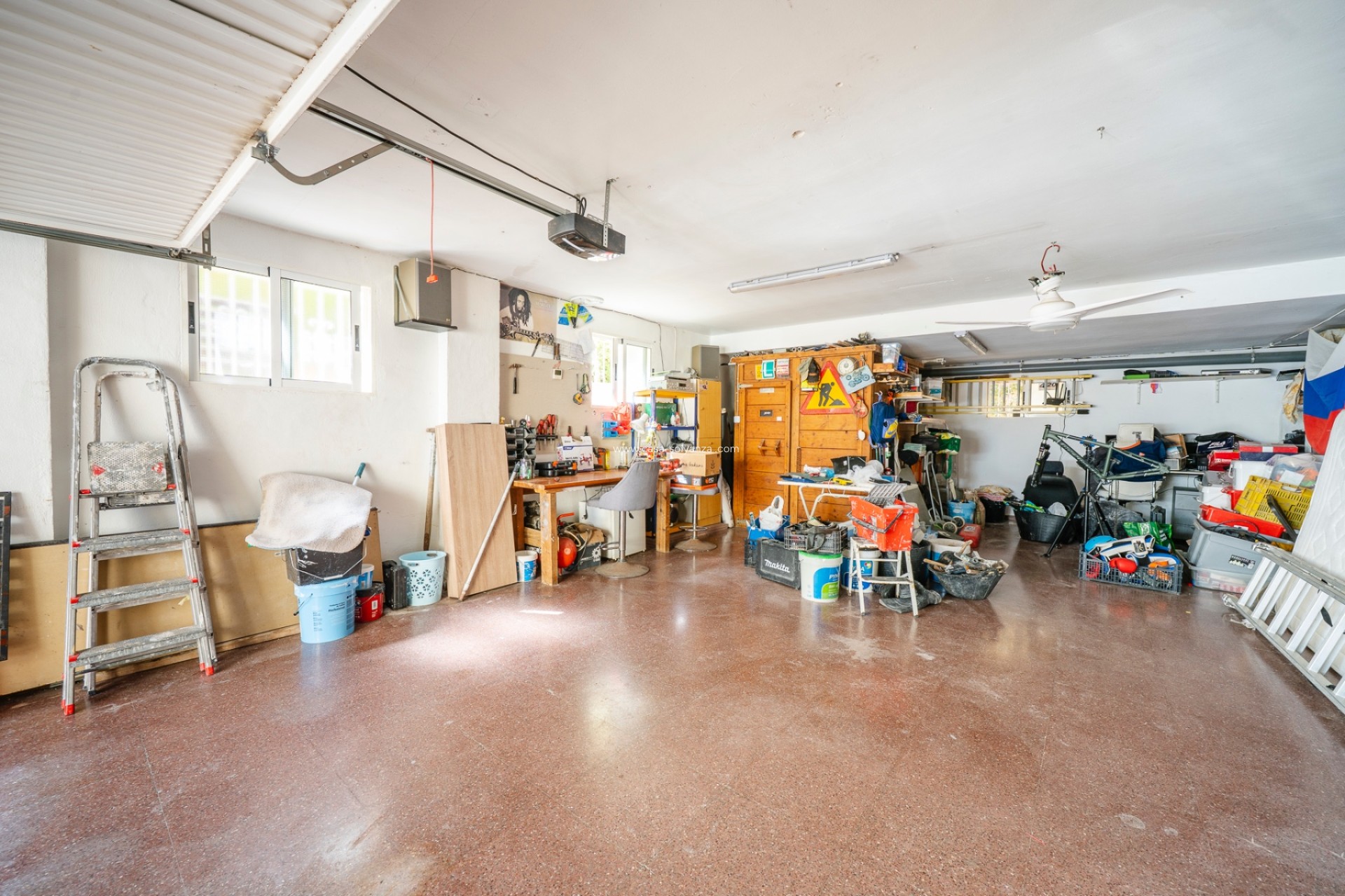 Herverkoop - Herenhuis - Guardamar del Segura - El Moncayo