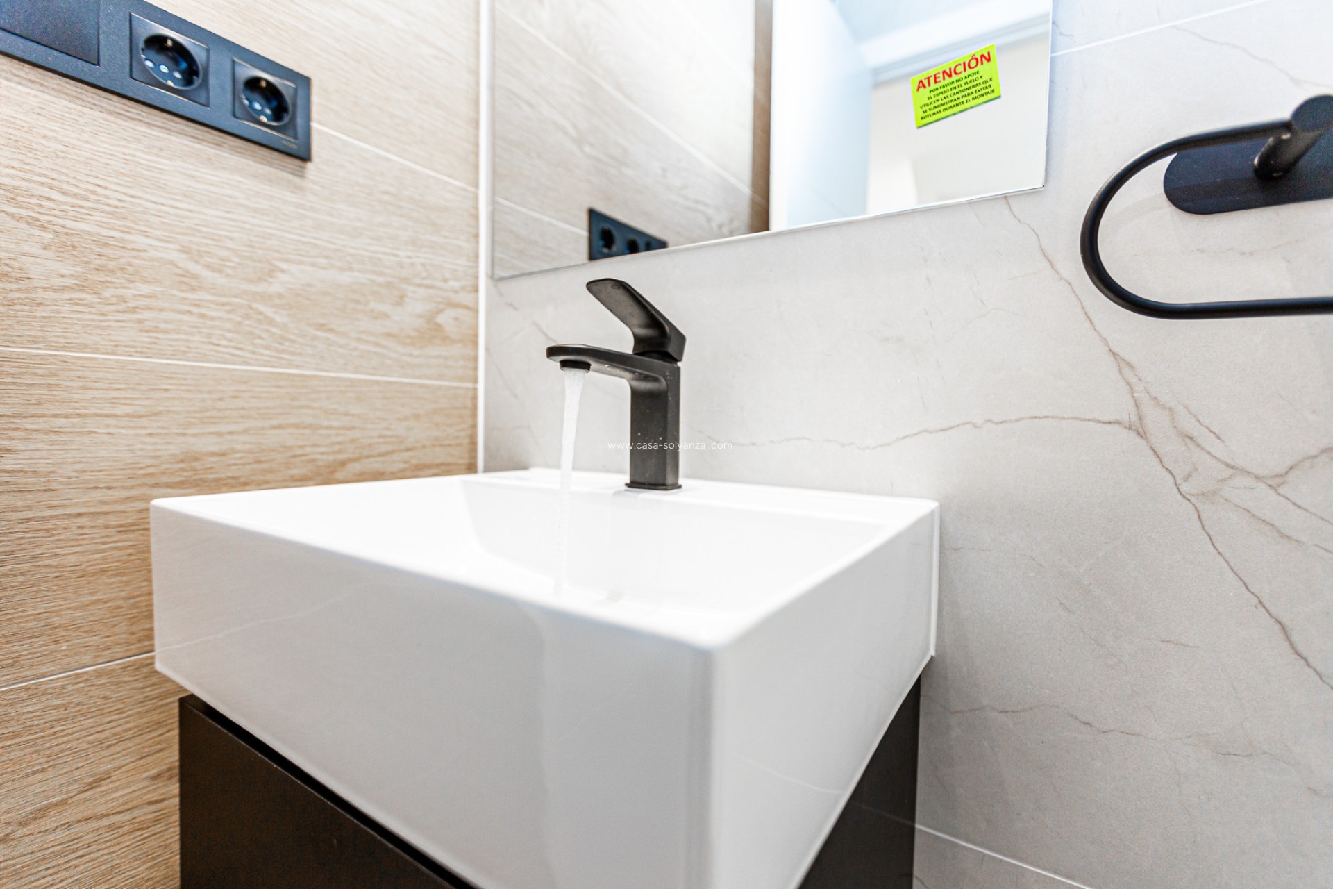 Herverkoop - Herenhuis - Los Altos