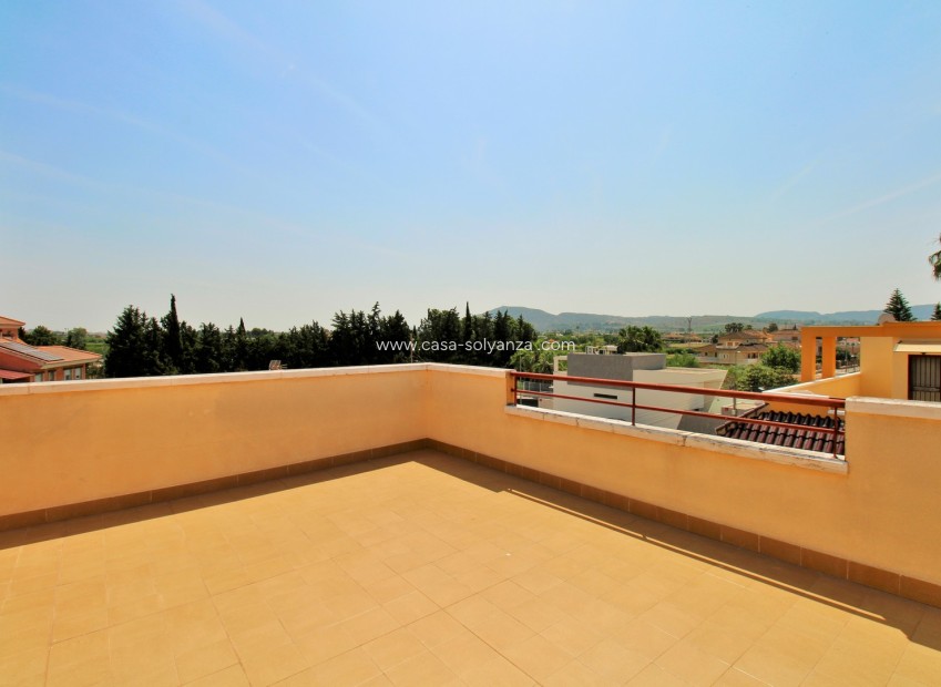 Herverkoop - Herenhuis - Los Desamparados