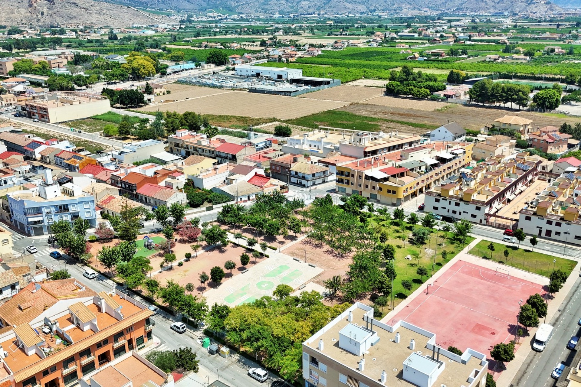 Herverkoop - Herenhuis - Los Desamparados