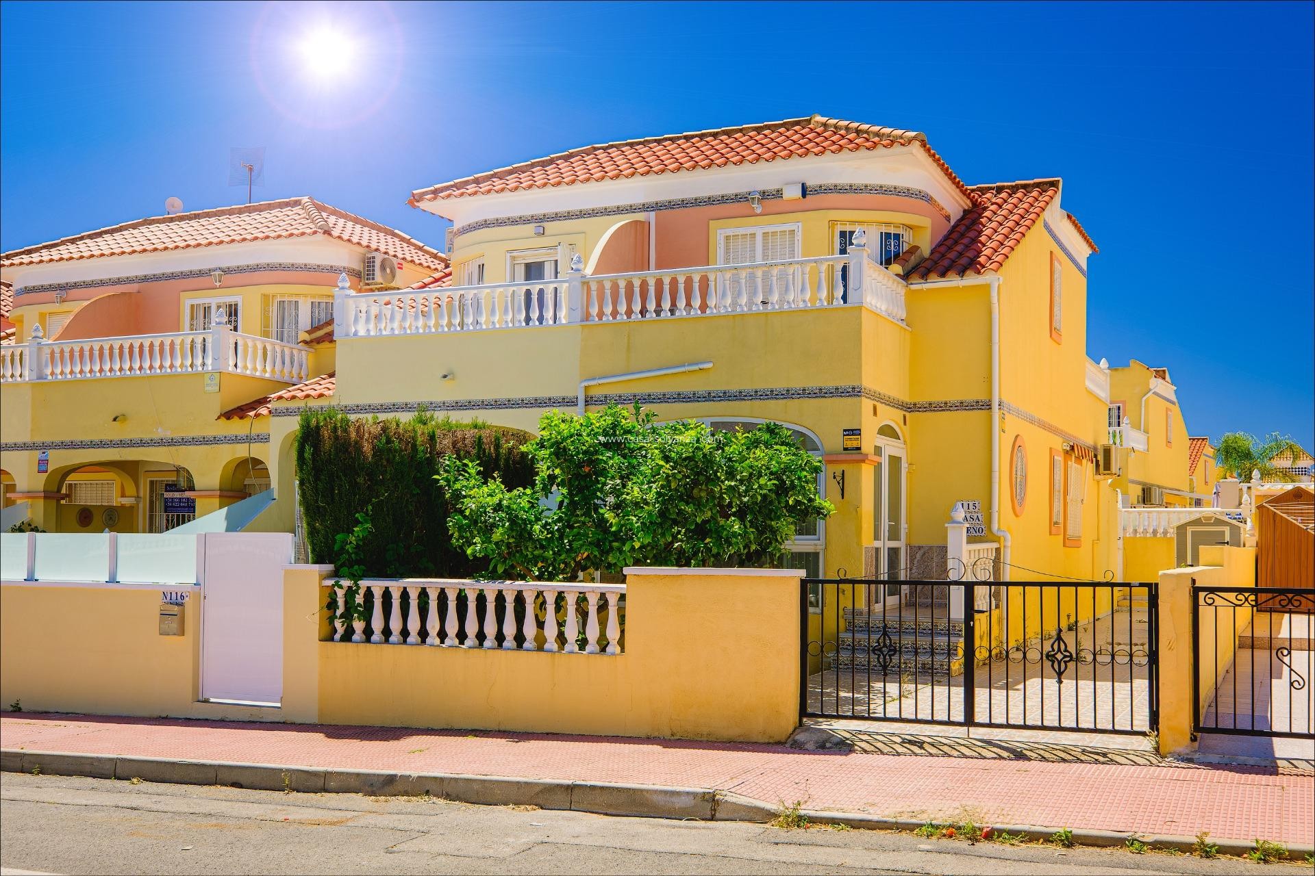 Herverkoop - Herenhuis - Orihuela Costa - Las Filipinas