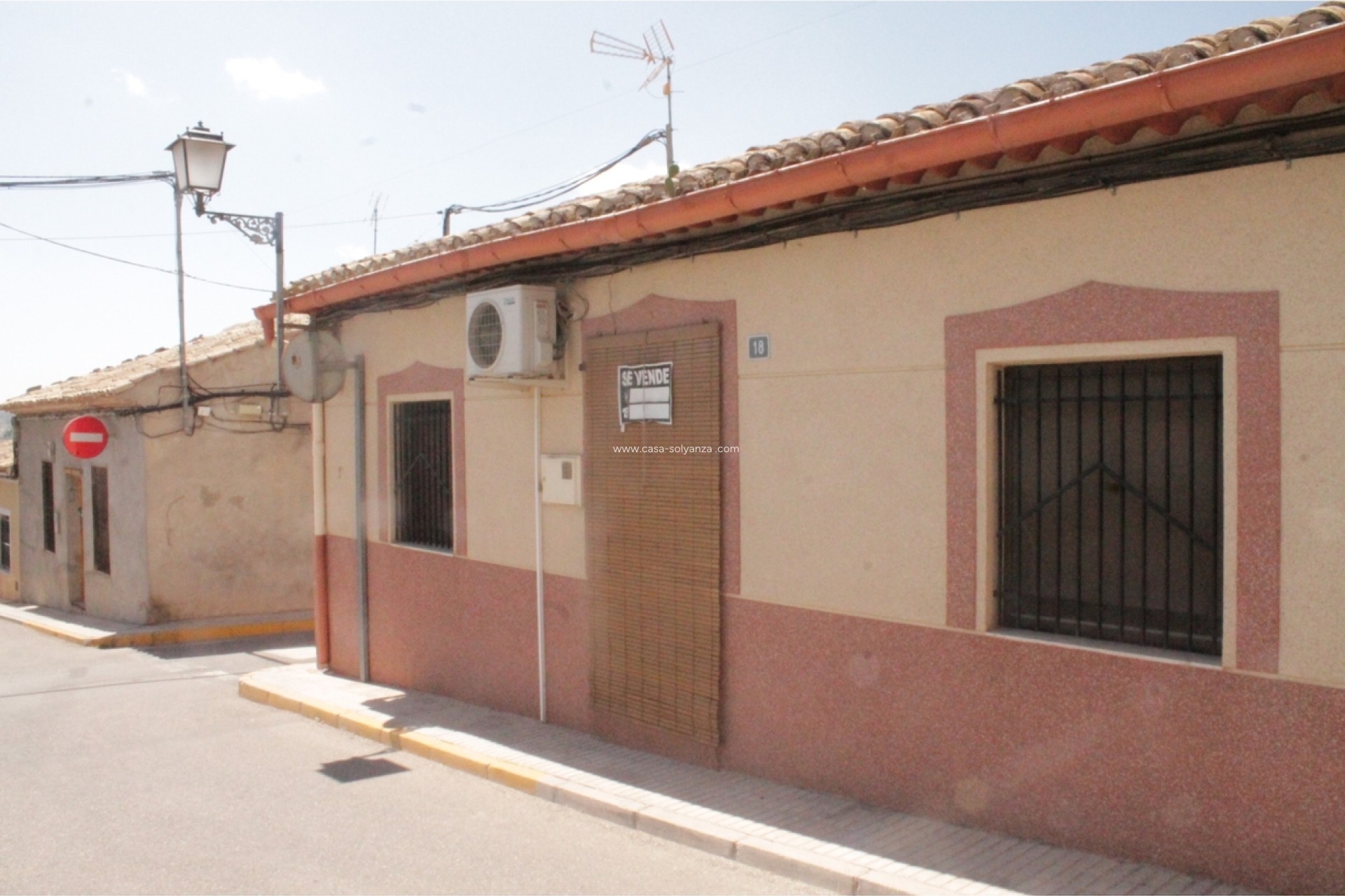 Herverkoop - Herenhuis - Pinoso - Inland