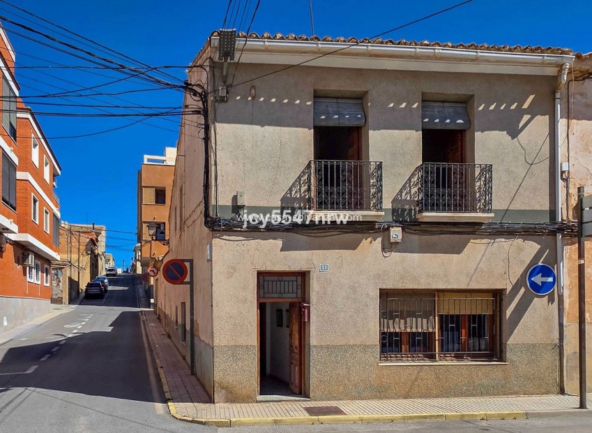 Herverkoop - Herenhuis - Pinoso - Pinoso Centro