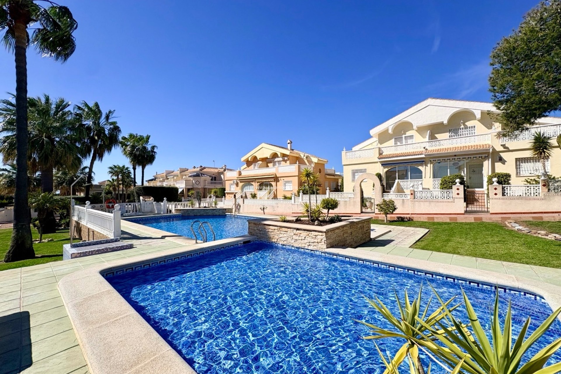 Herverkoop - Herenhuis - Rojales - Inland