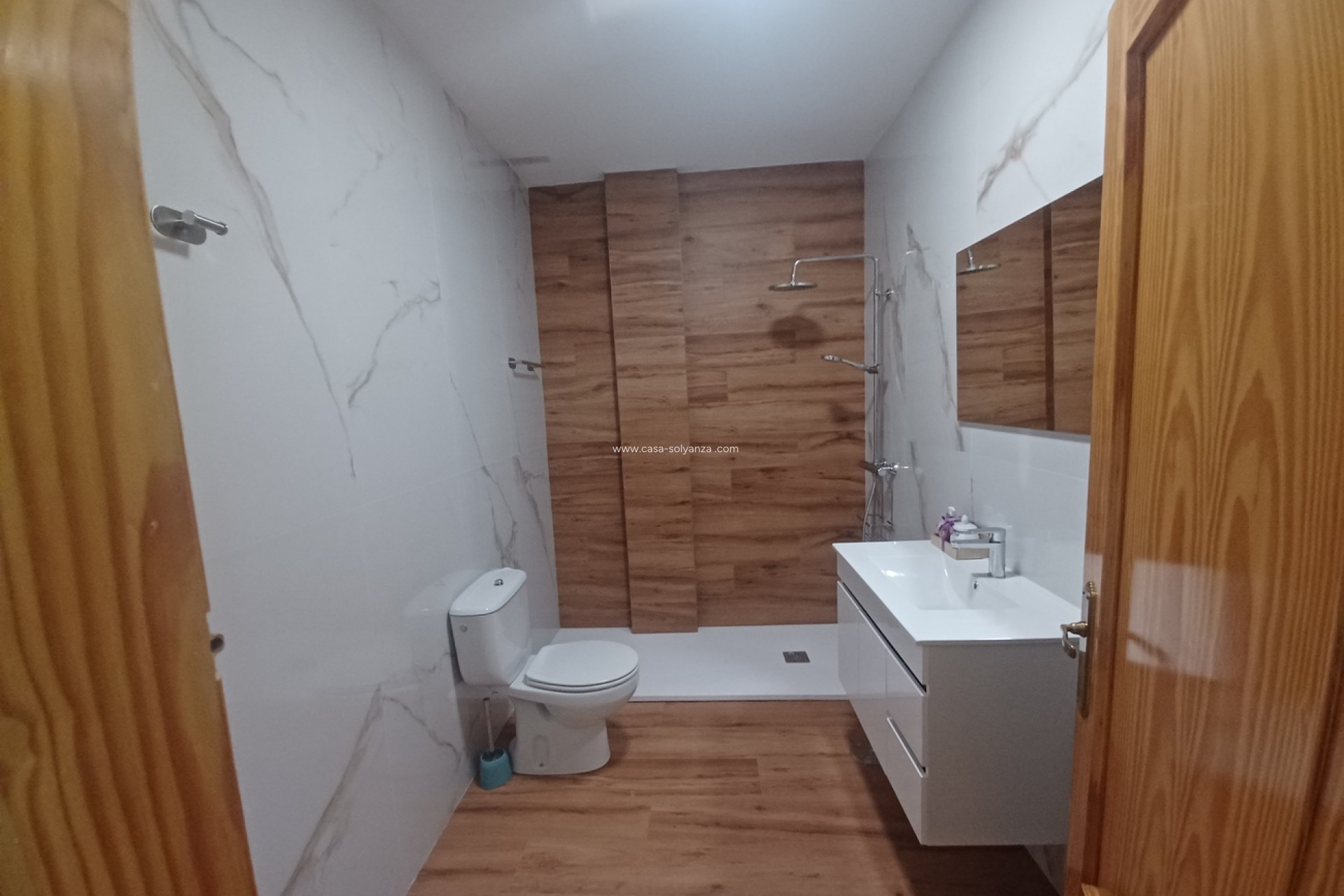 Herverkoop - Herenhuis - Roldan - Inland