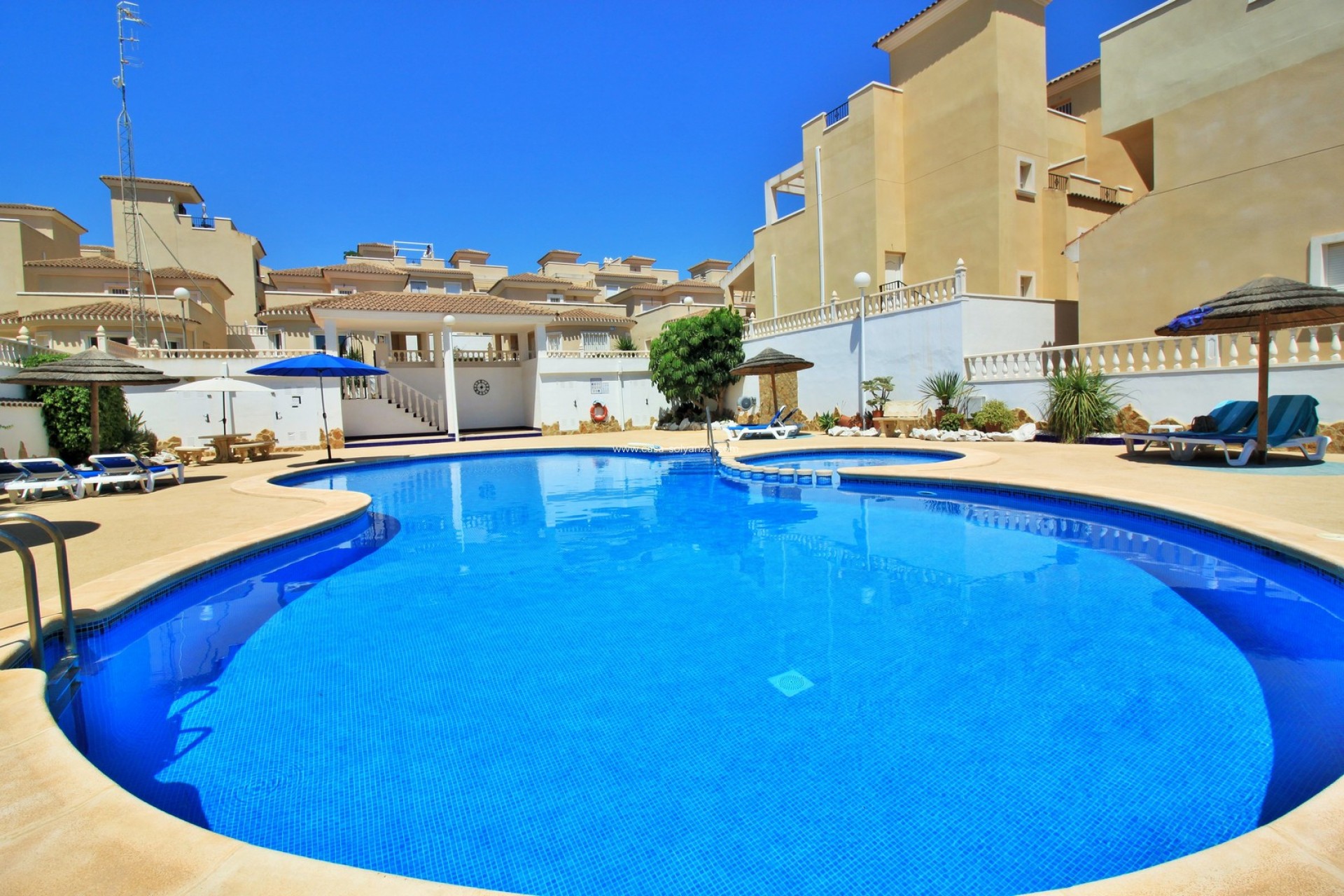 Herverkoop - Herenhuis - San Miguel de Salinas