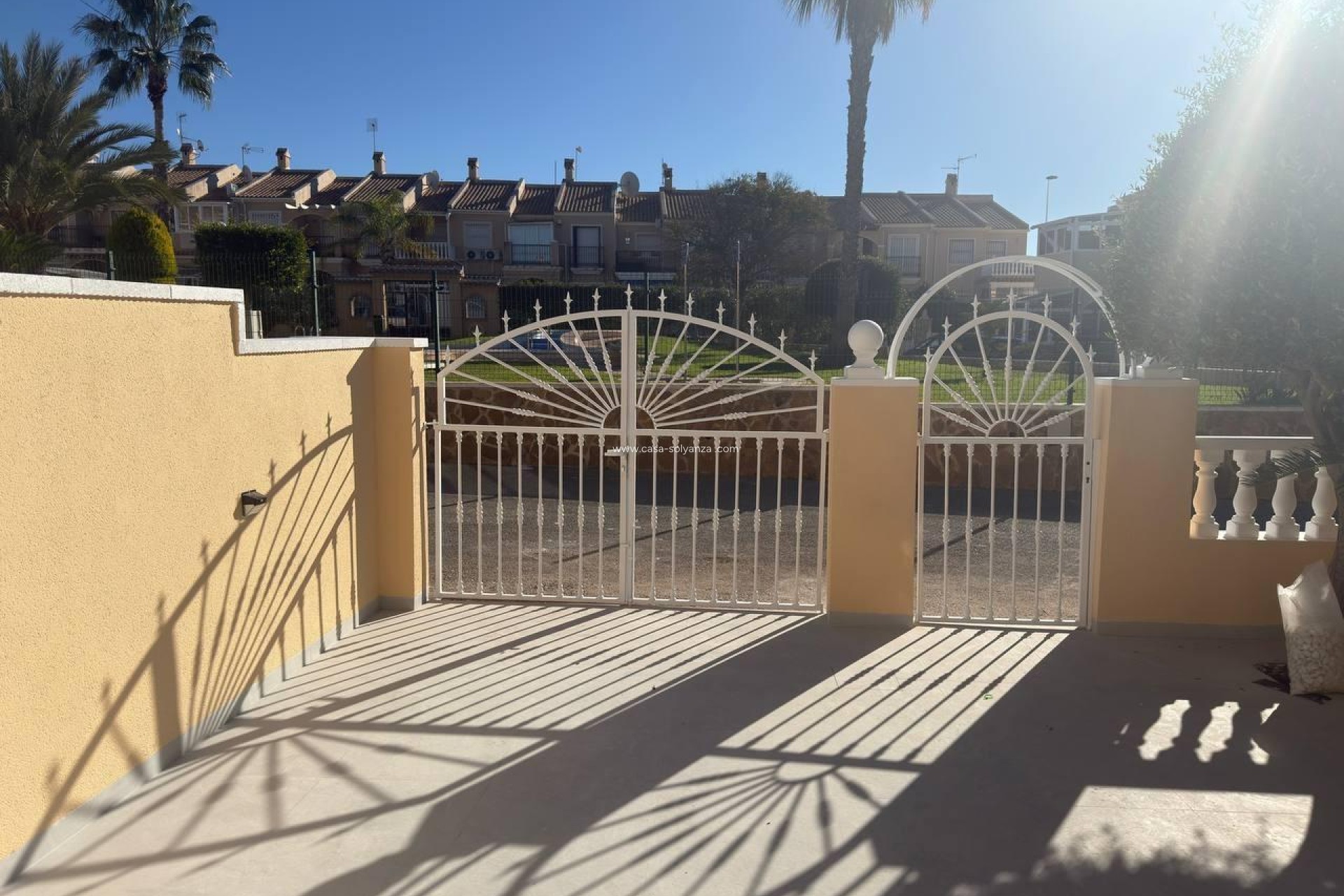 Herverkoop - Herenhuis - Torrevieja - Aguas nuevas