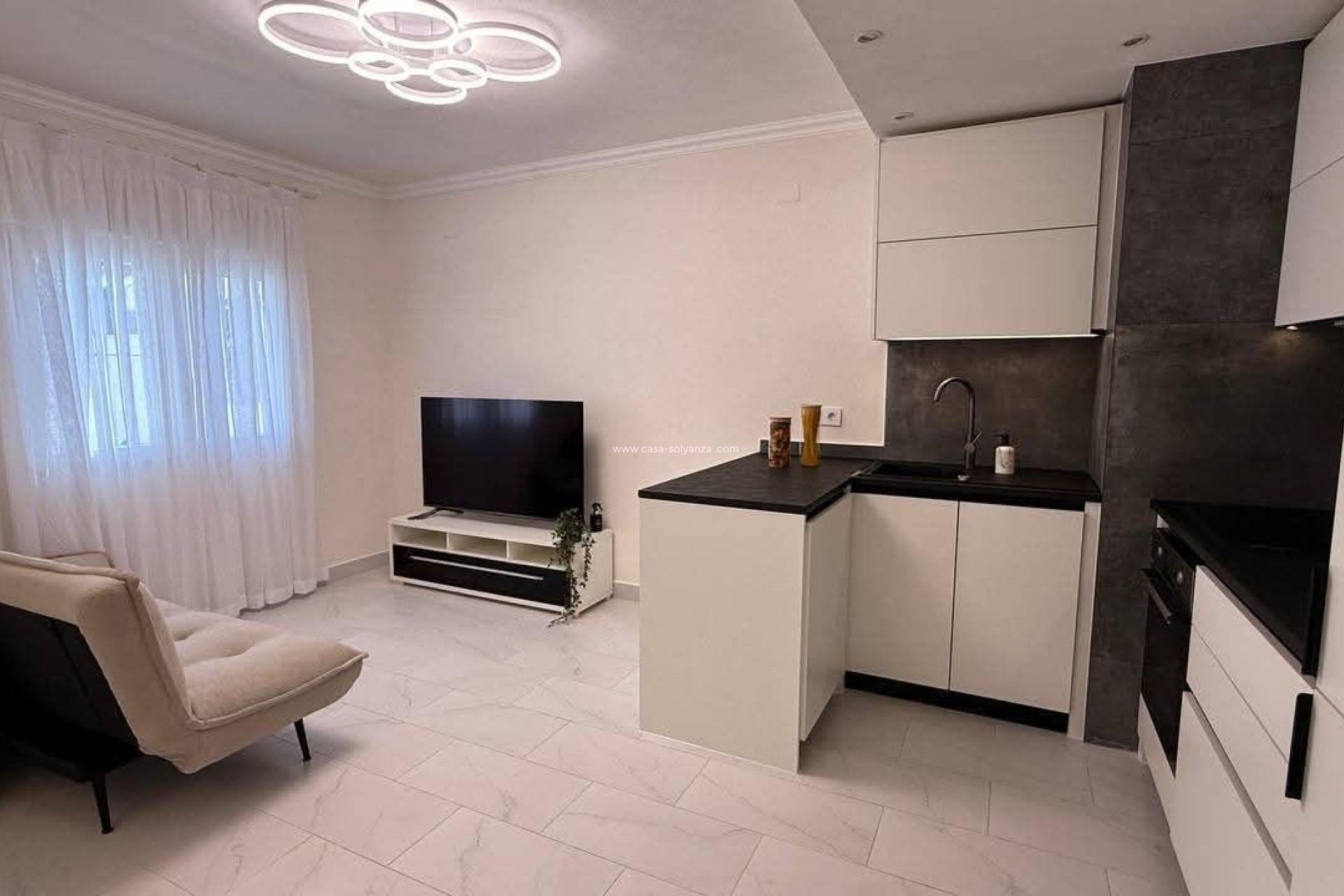Herverkoop - Herenhuis - Torrevieja - Calas Blanca