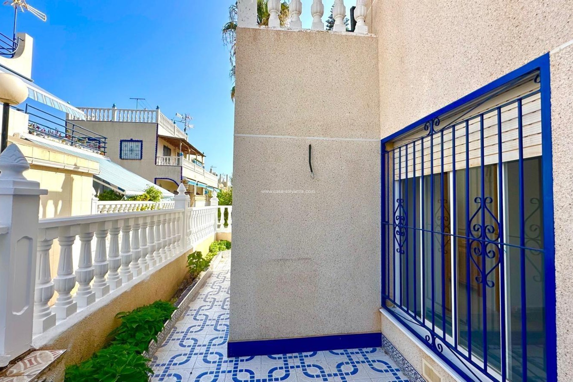 Herverkoop - Herenhuis - Torrevieja - Carrefour