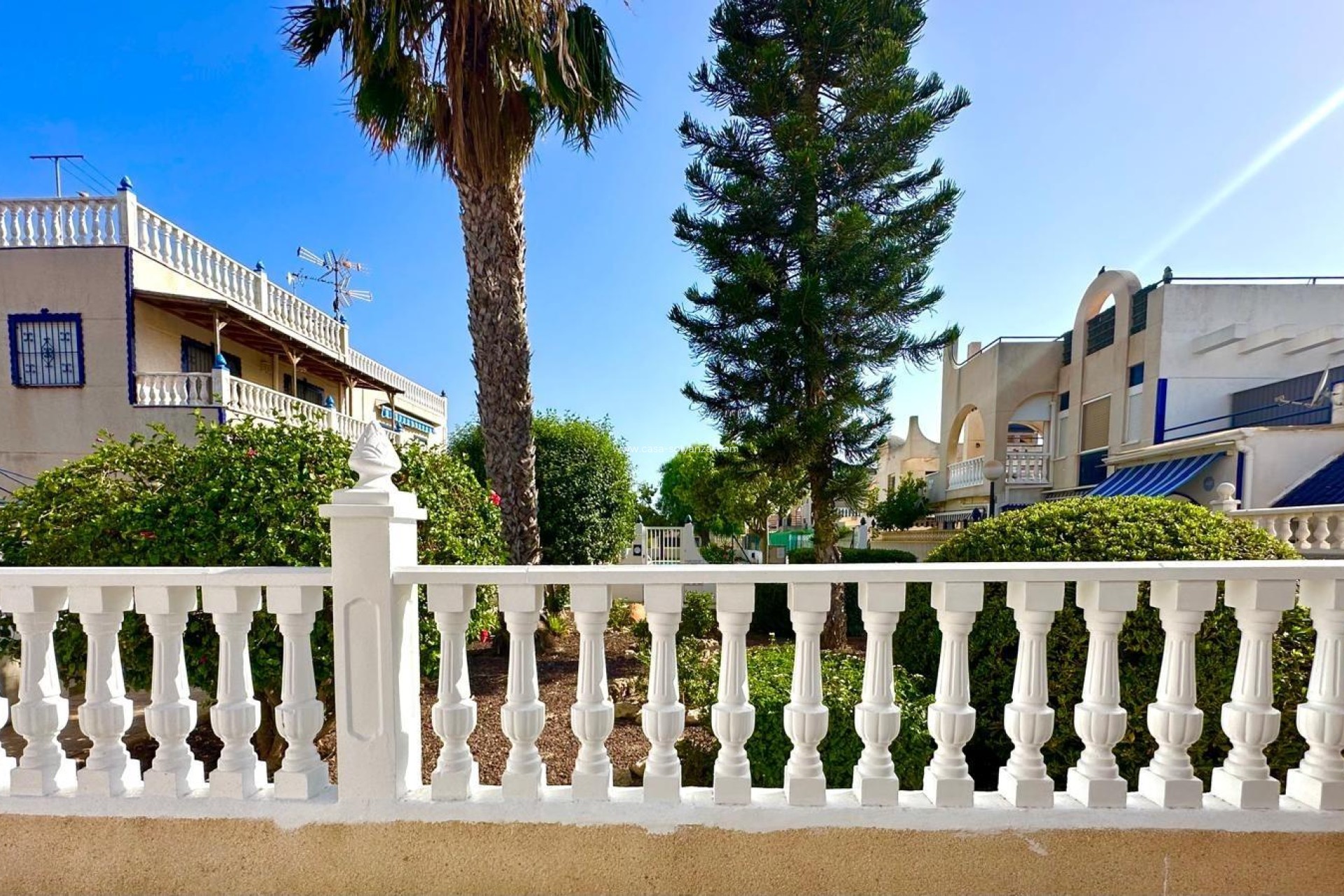 Herverkoop - Herenhuis - Torrevieja - Carrefour