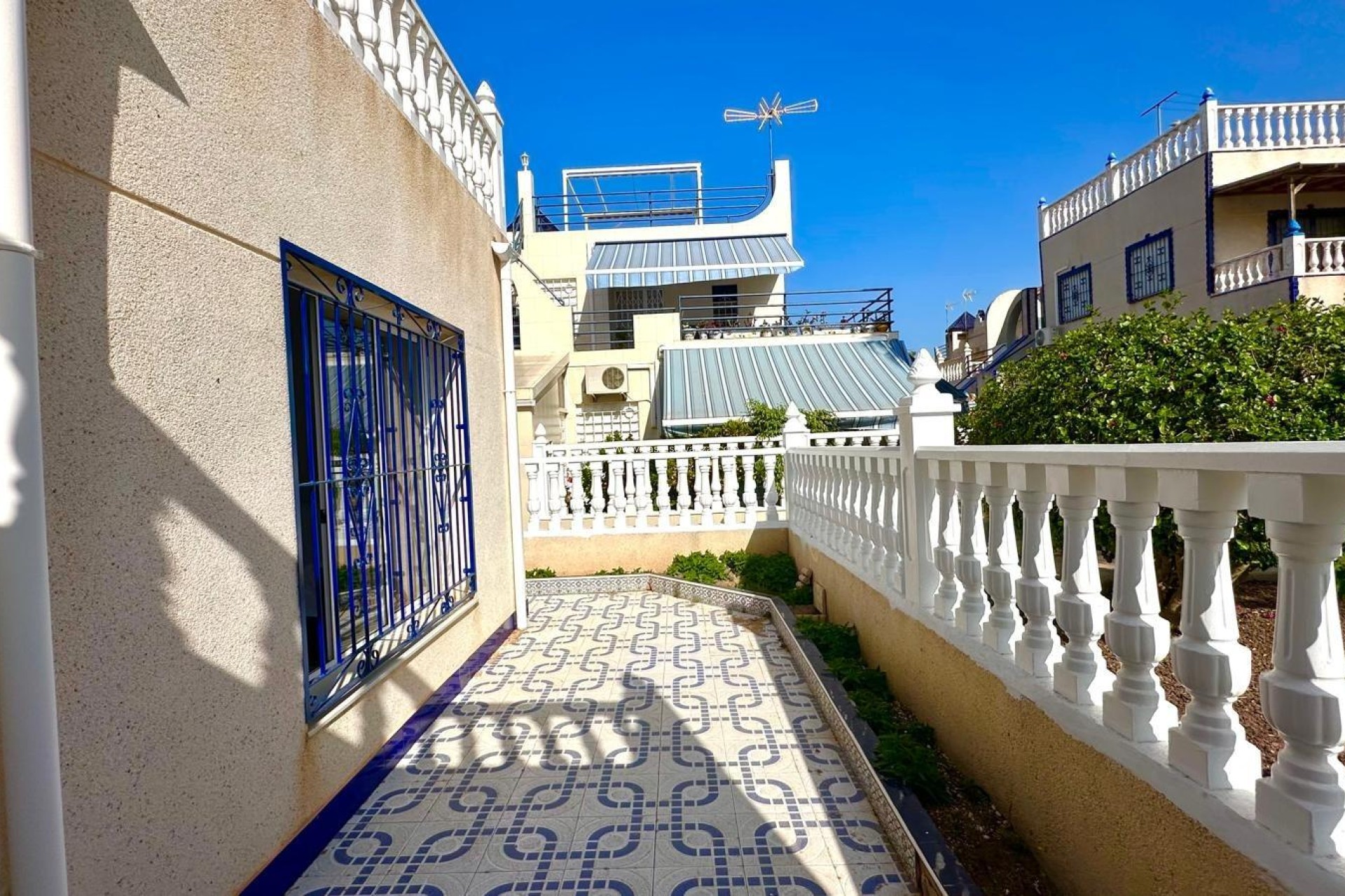 Herverkoop - Herenhuis - Torrevieja - Carrefour