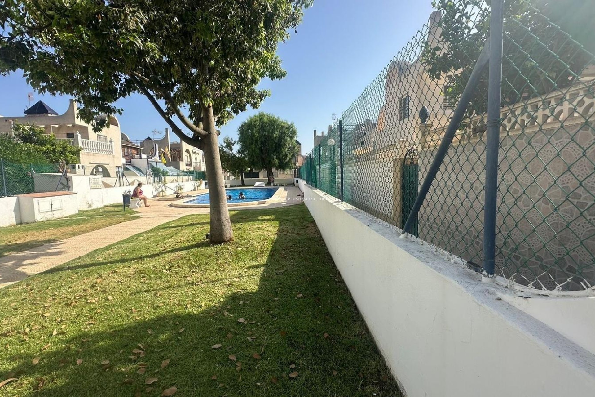 Herverkoop - Herenhuis - Torrevieja - Carrefour