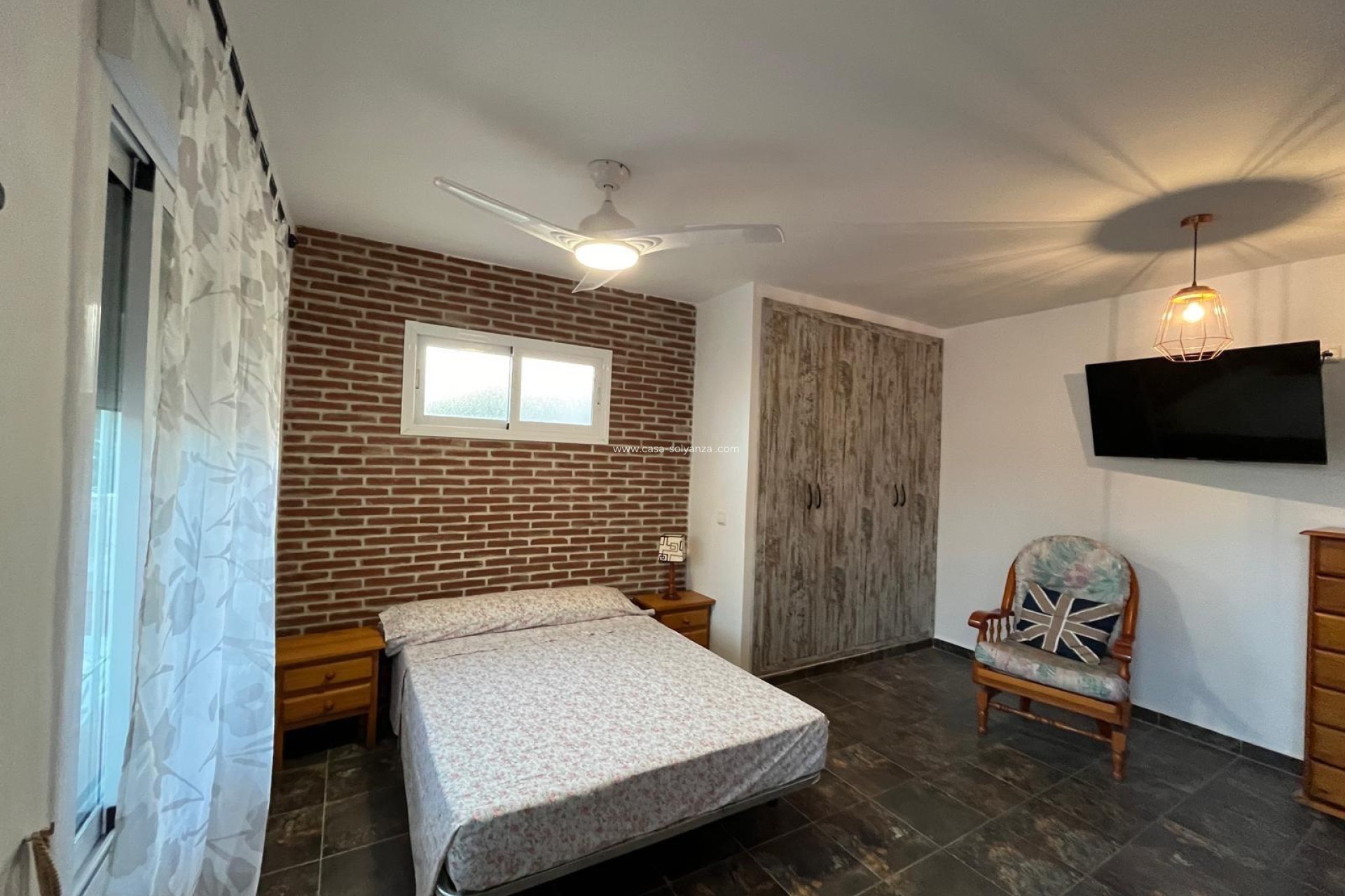 Herverkoop - Herenhuis - Torrevieja - Carrefour