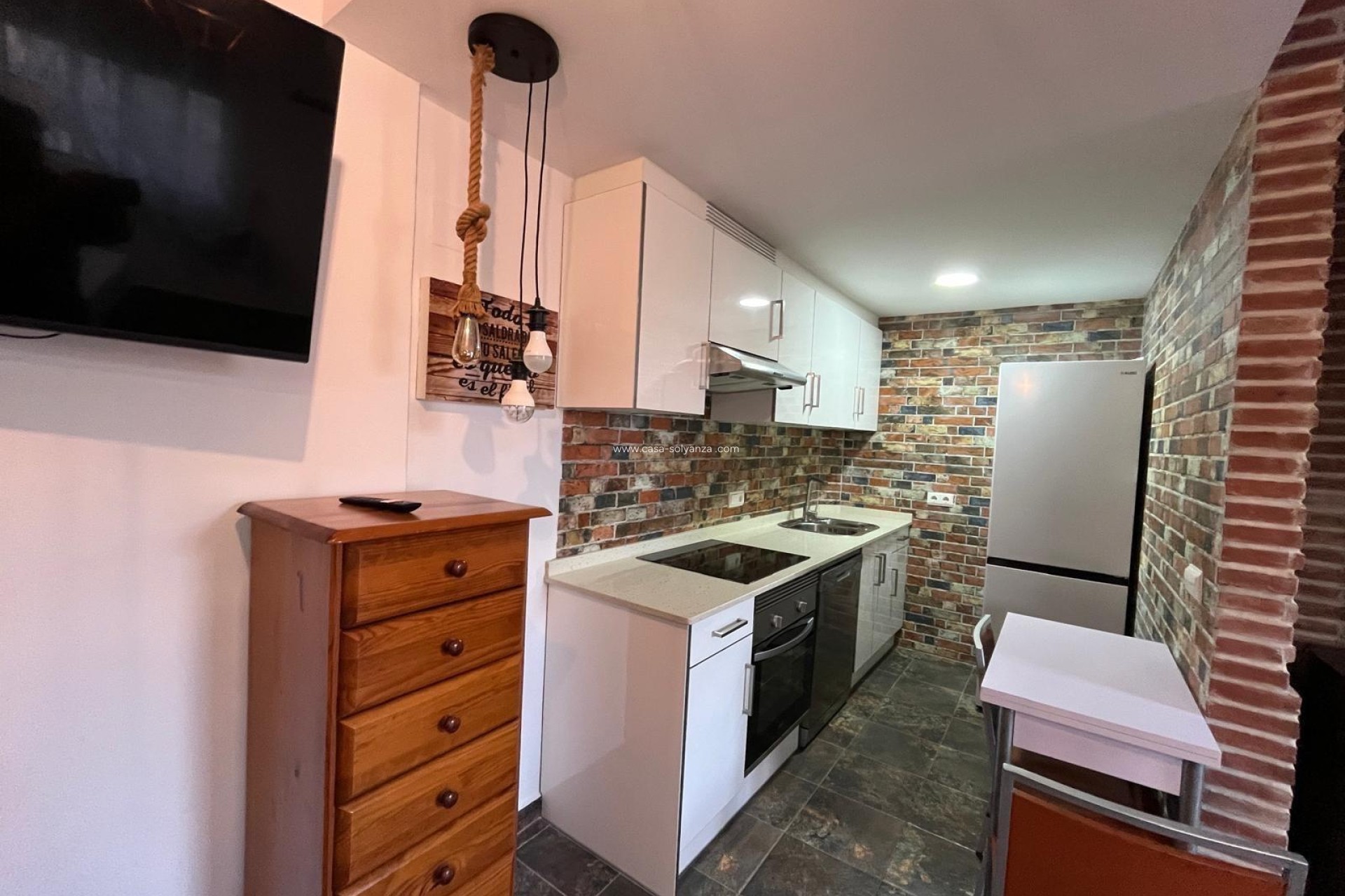 Herverkoop - Herenhuis - Torrevieja - Carrefour