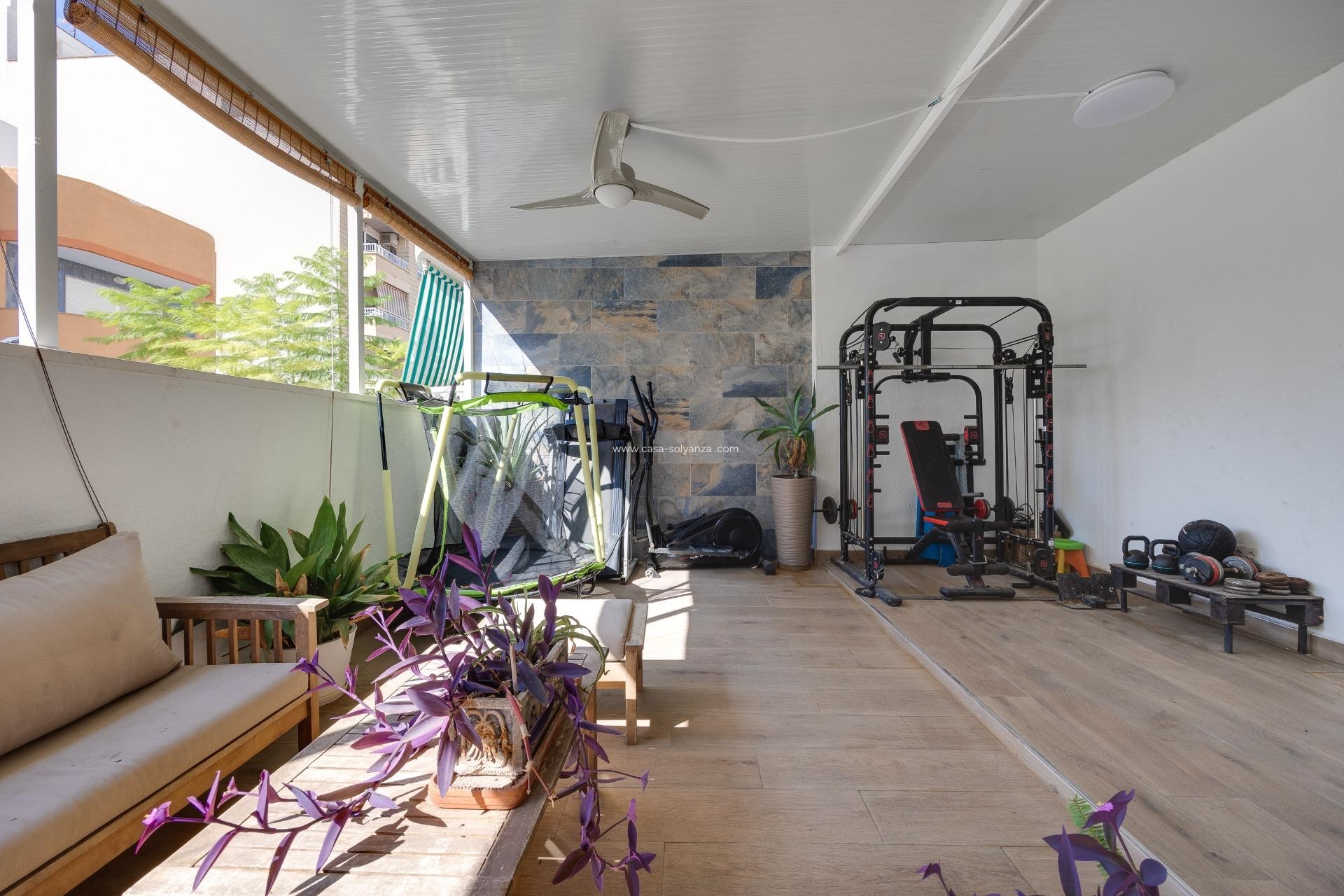 Herverkoop - Herenhuis - Torrevieja - Center