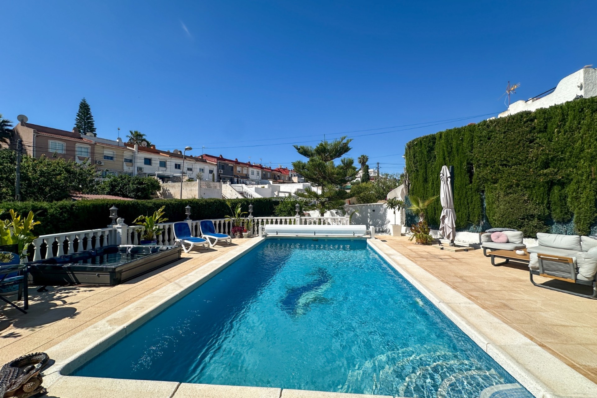 Herverkoop - Herenhuis - Torrevieja - Costa Blanca