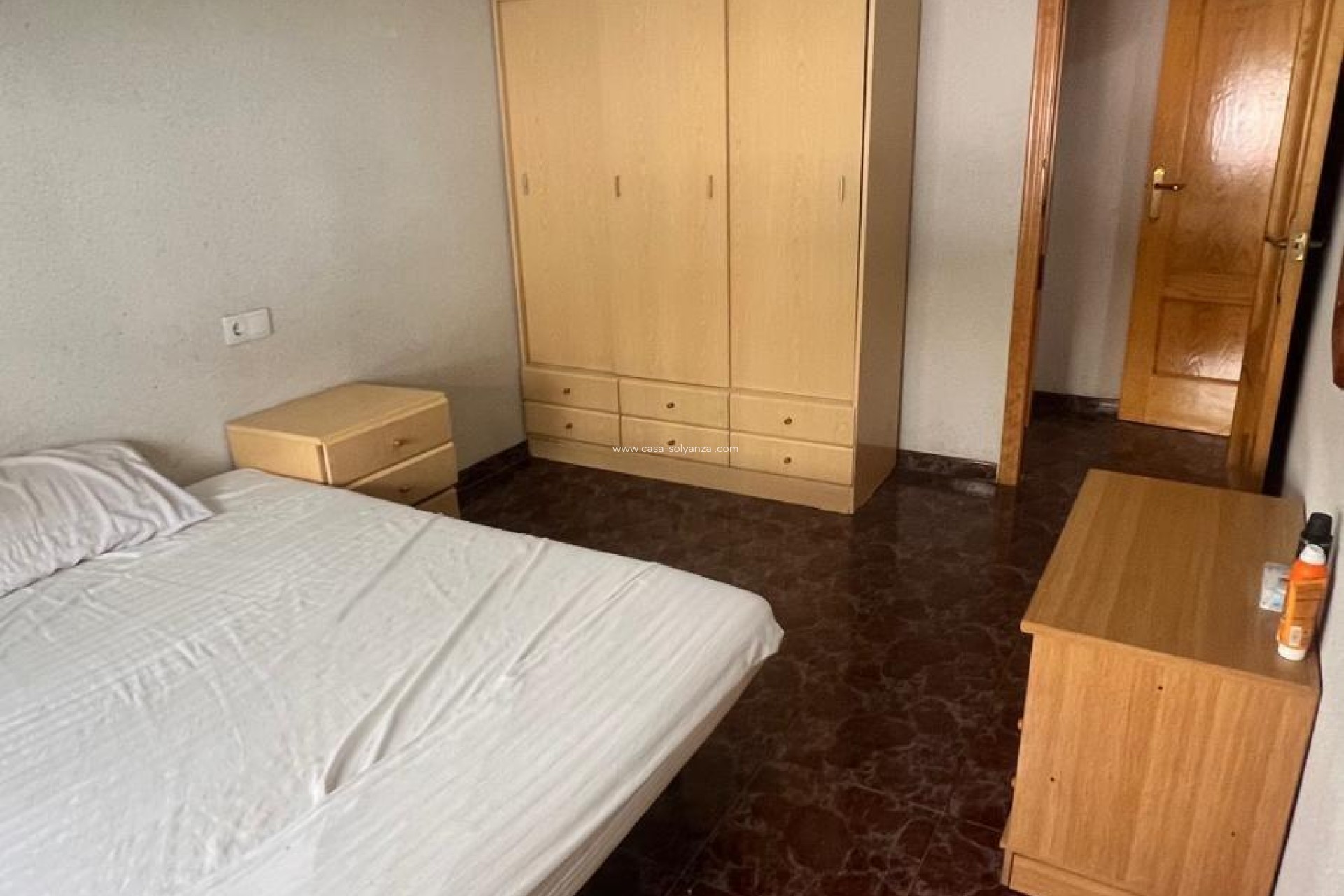 Herverkoop - Herenhuis - Torrevieja - Estacion Autobuses