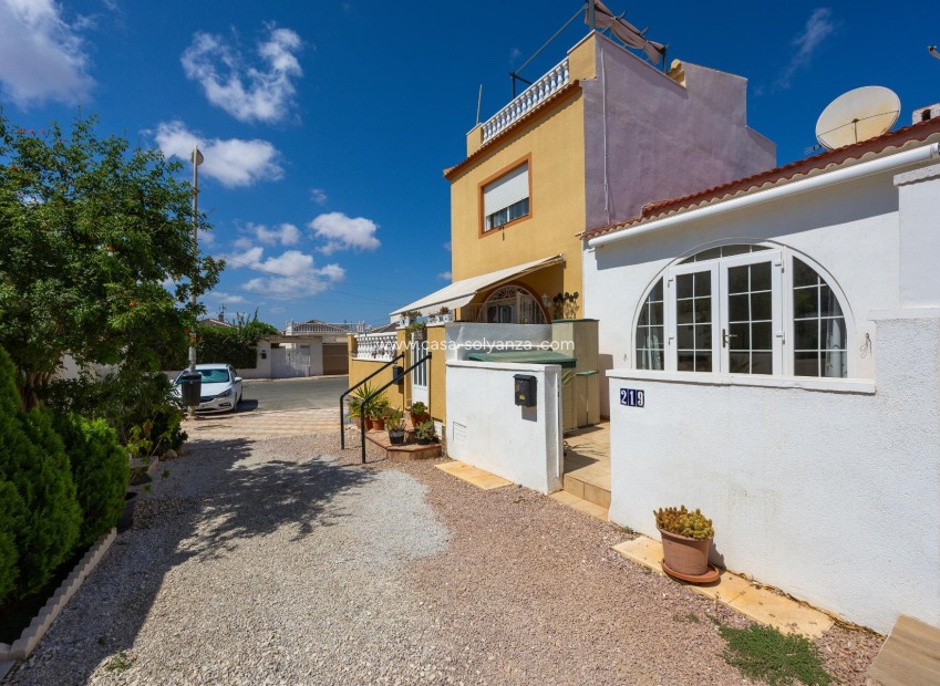 Herverkoop - Herenhuis - Torrevieja - La Siesta