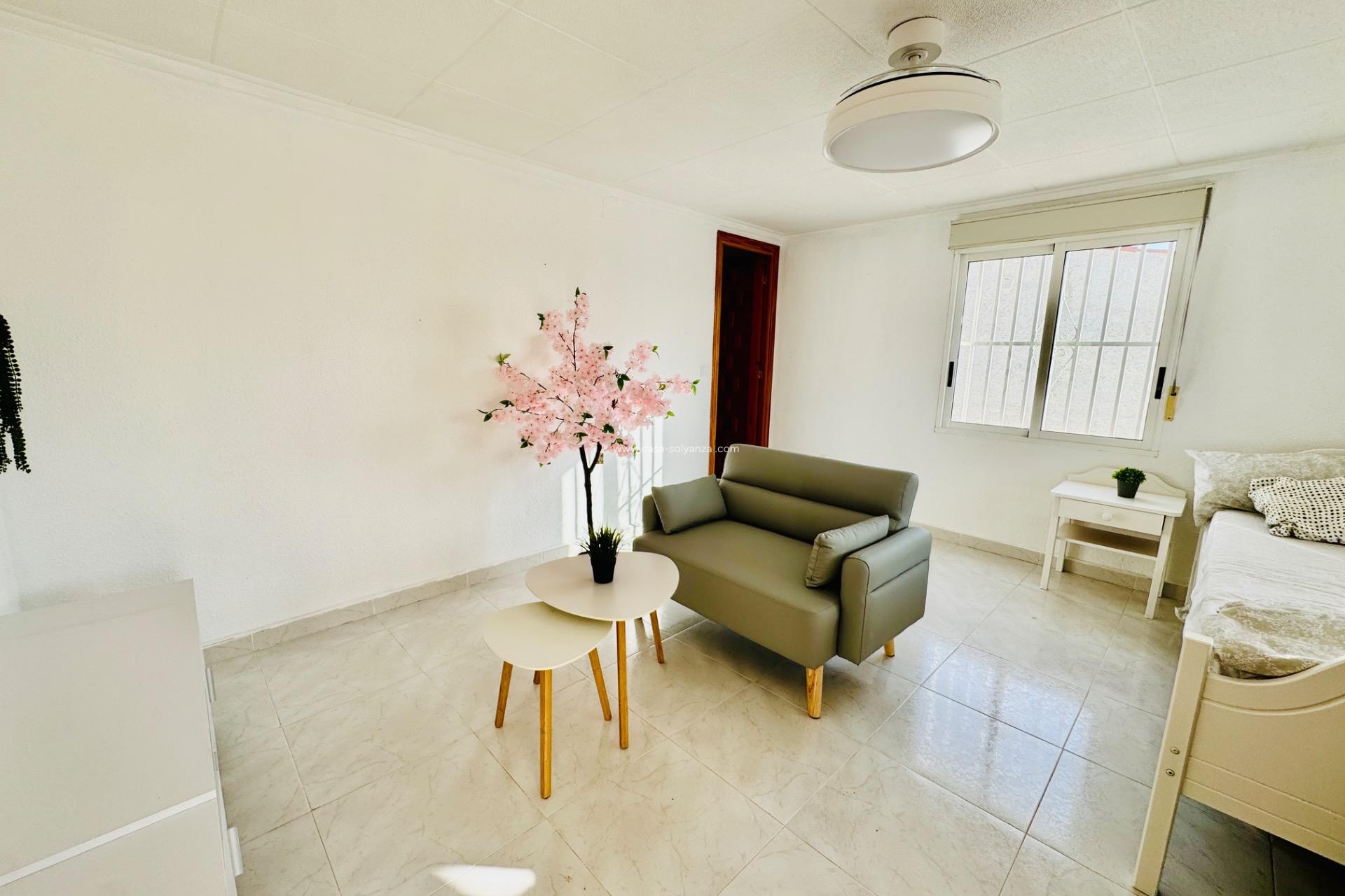 Herverkoop - Herenhuis - Torrevieja - La Siesta