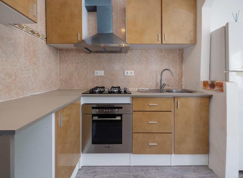 Herverkoop - Herenhuis - Torrevieja - La Siesta