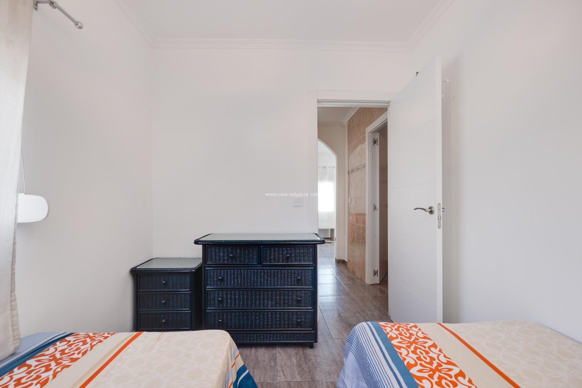 Herverkoop - Herenhuis - Torrevieja - La Siesta