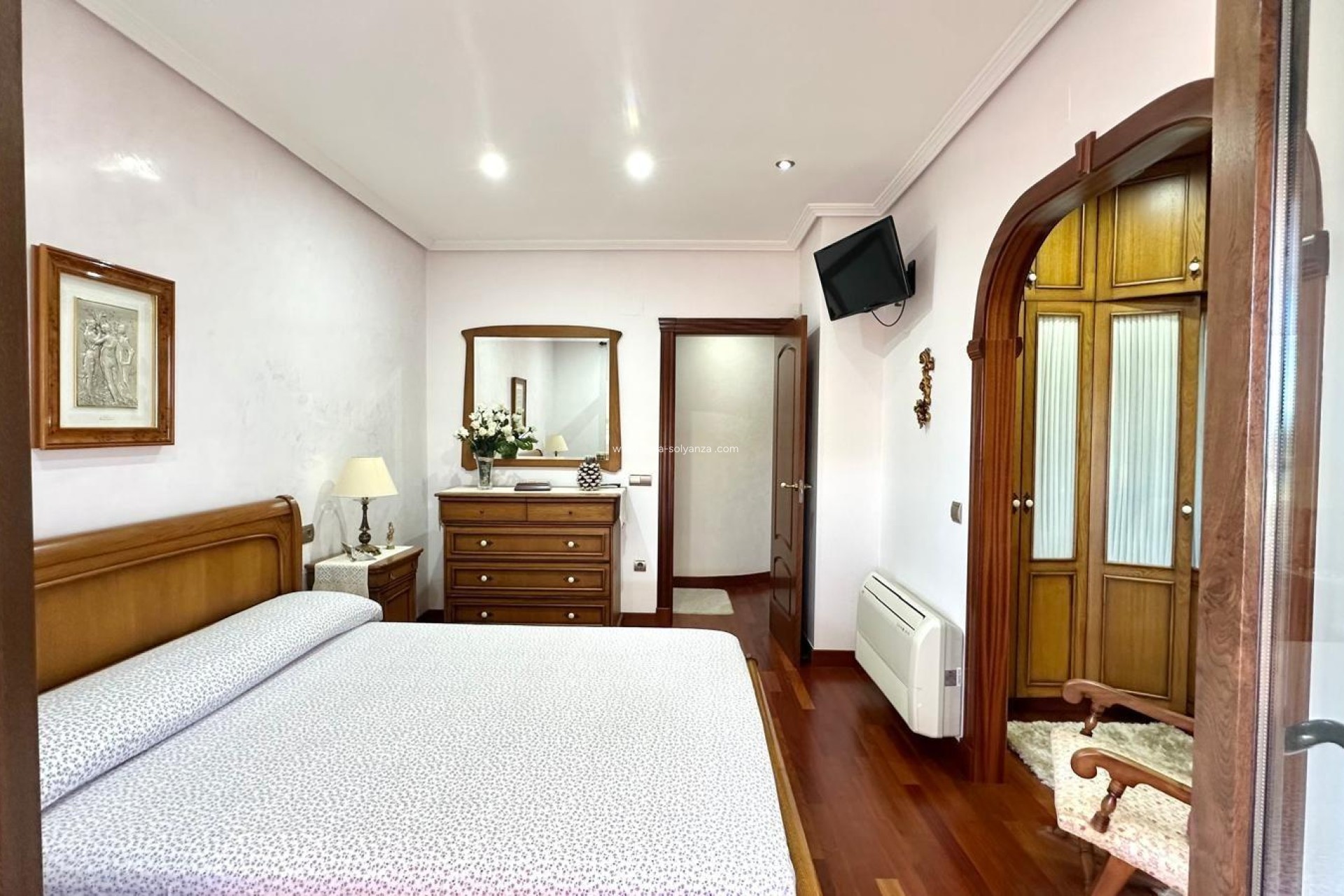 Herverkoop - Herenhuis - Torrevieja - La Siesta