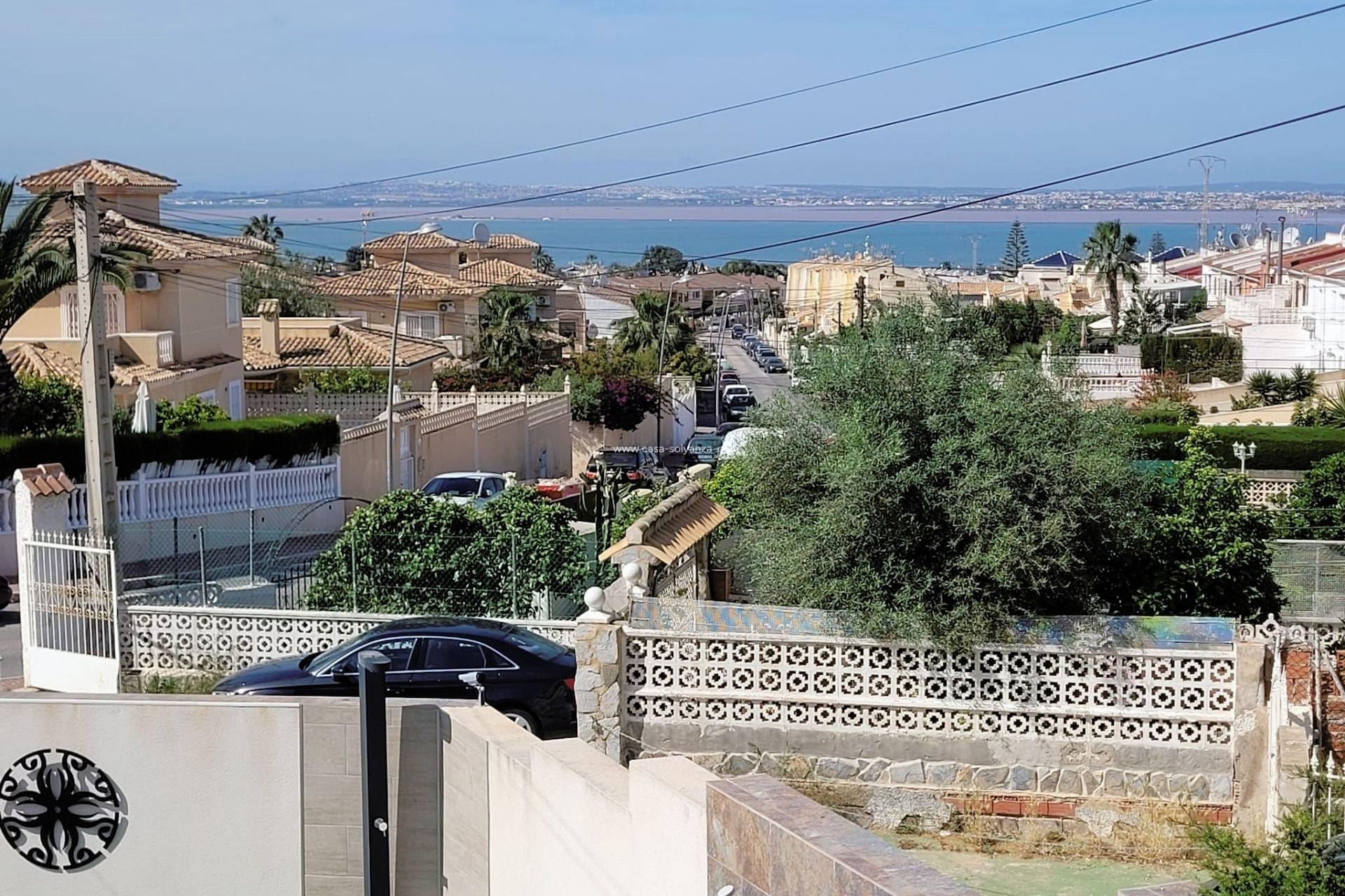 Herverkoop - Herenhuis - Torrevieja - Los Balcones