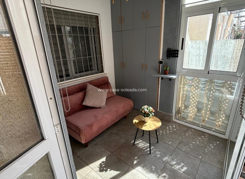 Herverkoop - Herenhuis - Torrevieja - Los Balcones