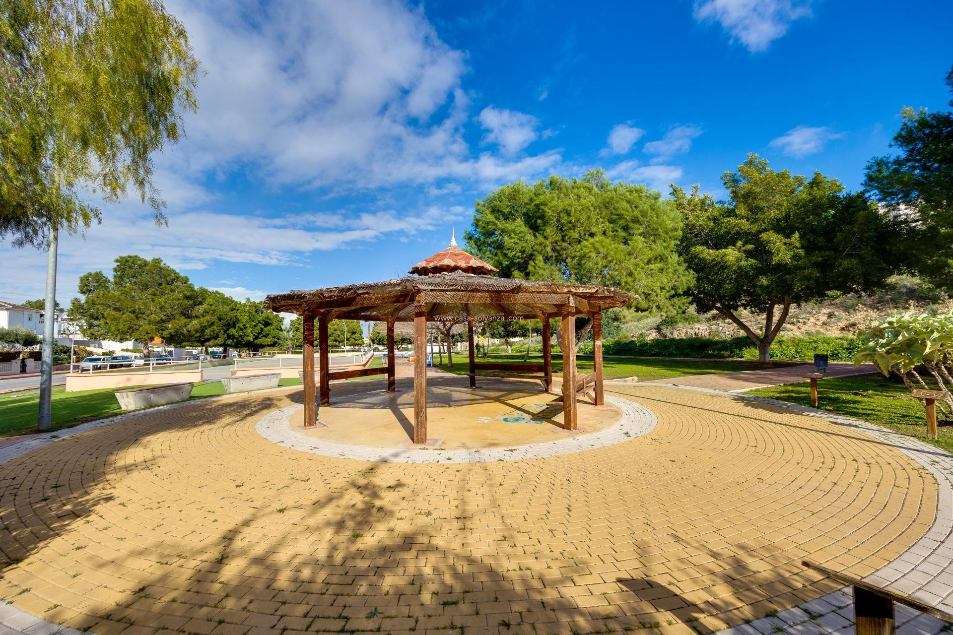 Herverkoop - Herenhuis - Torrevieja - Los Balcones