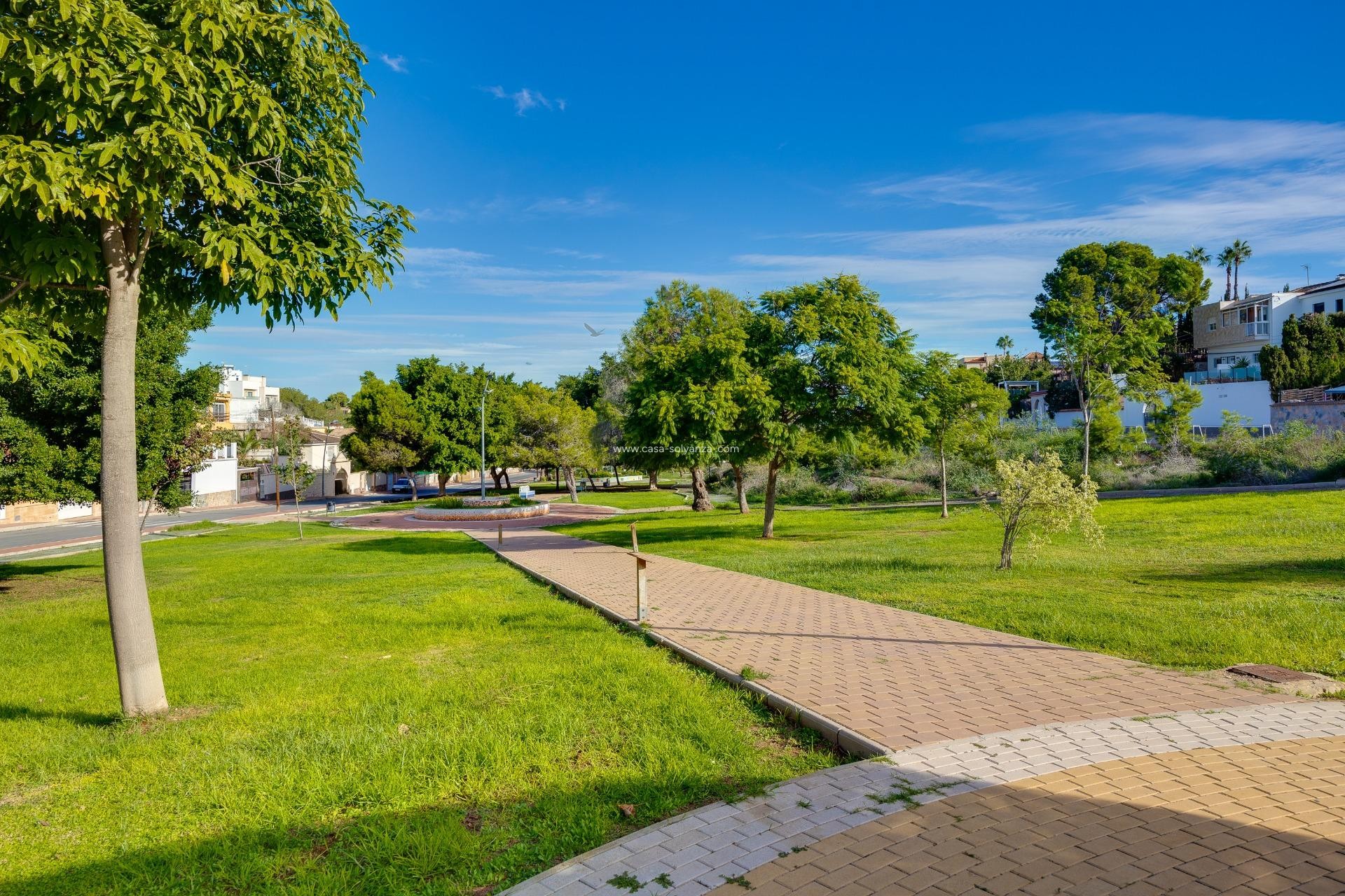 Herverkoop - Herenhuis - Torrevieja - Los Balcones
