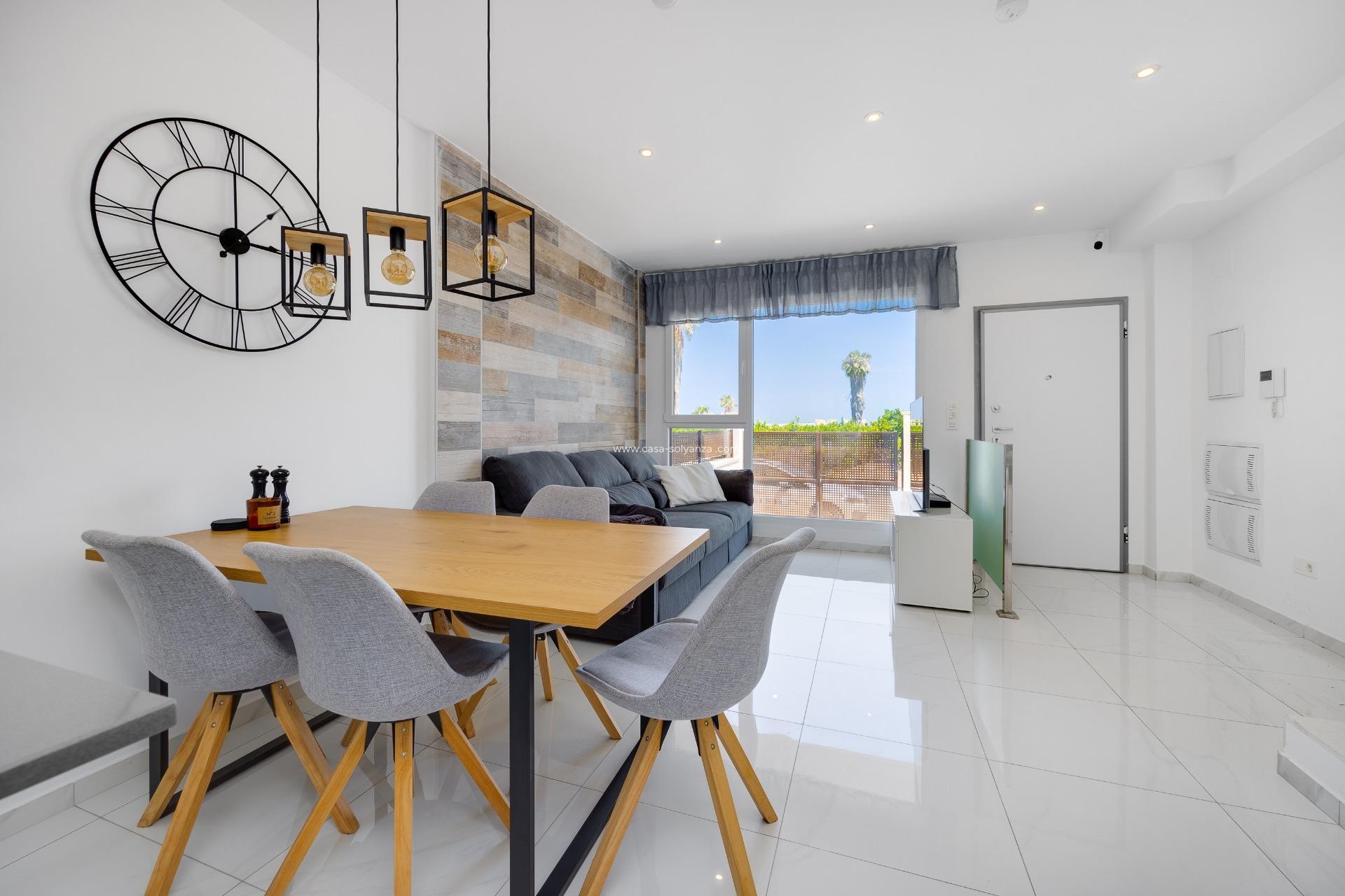 Herverkoop - Herenhuis - Torrevieja - Los Balcones