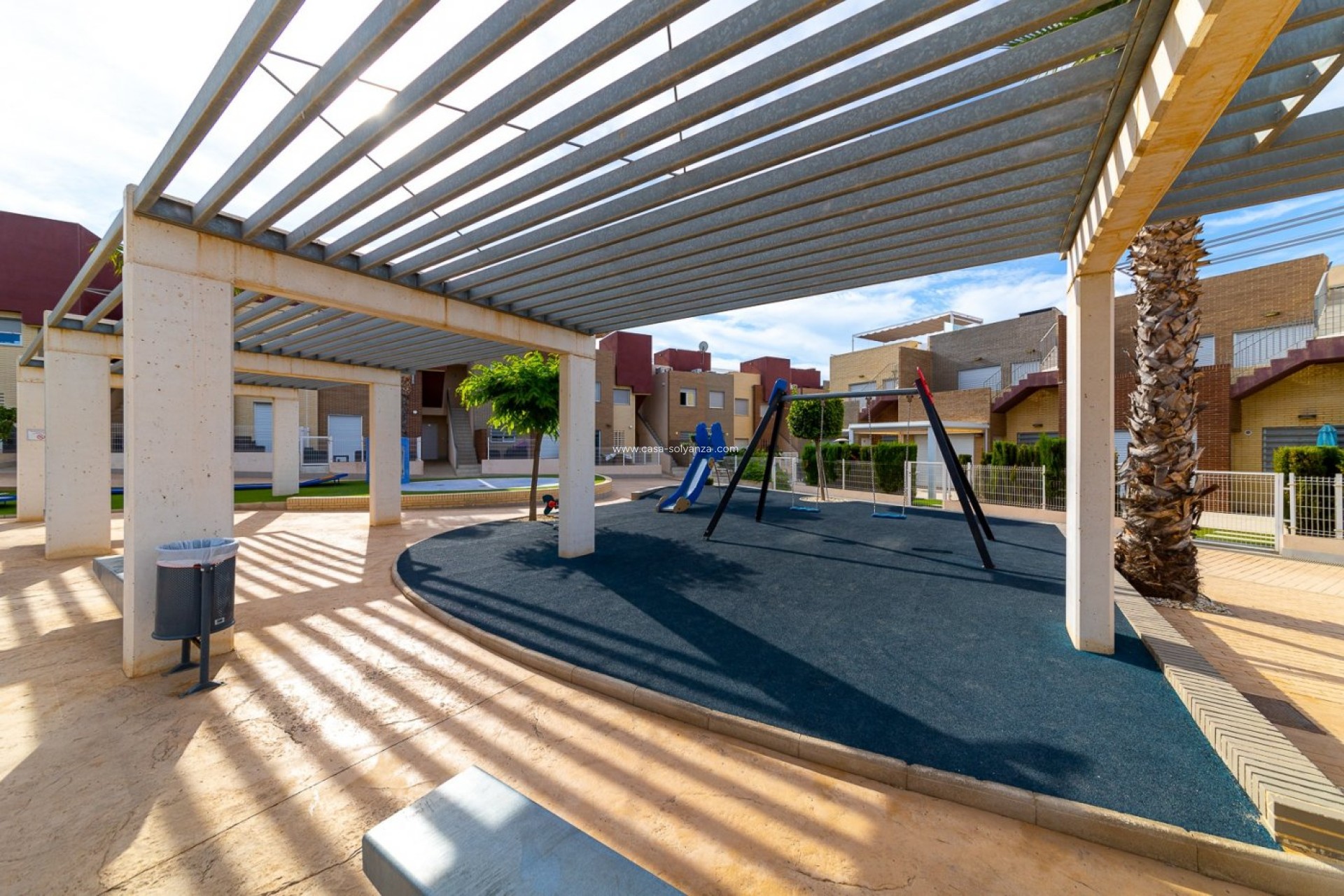 Herverkoop - Herenhuis - Torrevieja - Sector 25