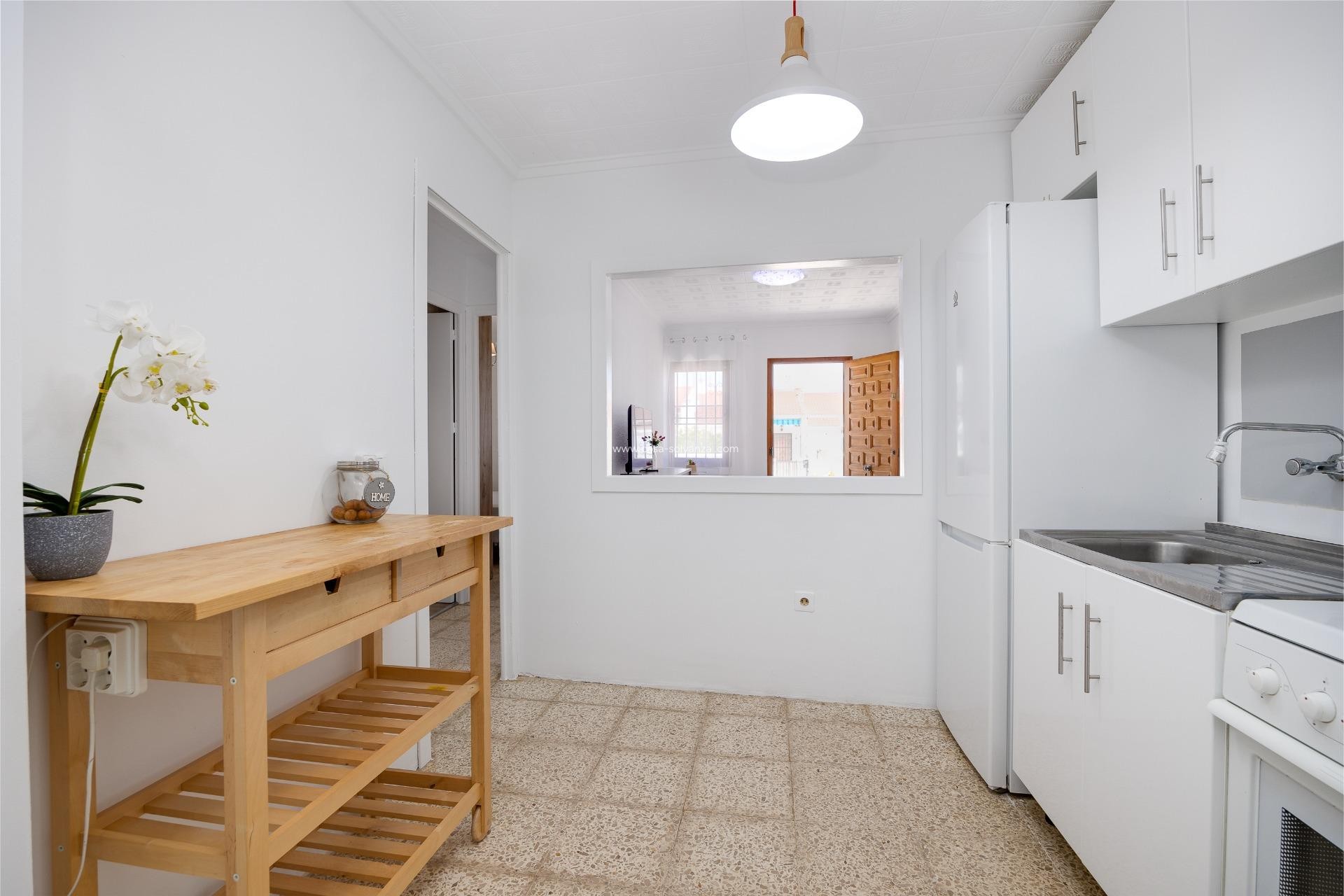 Herverkoop - Herenhuis - Torrevieja - Torretas