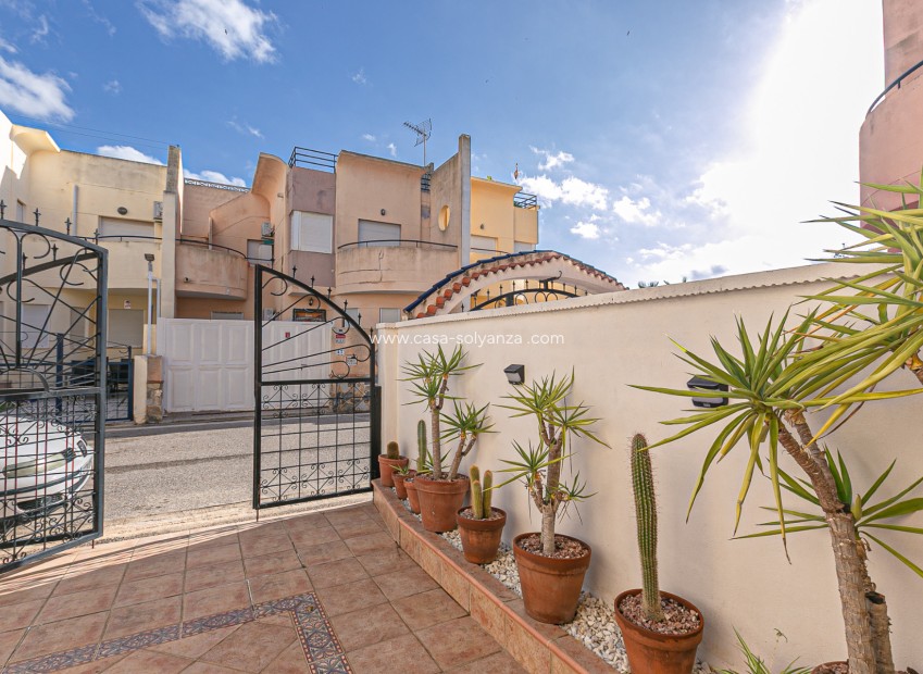 Herverkoop - Herenhuis - Torrevieja - Torretas