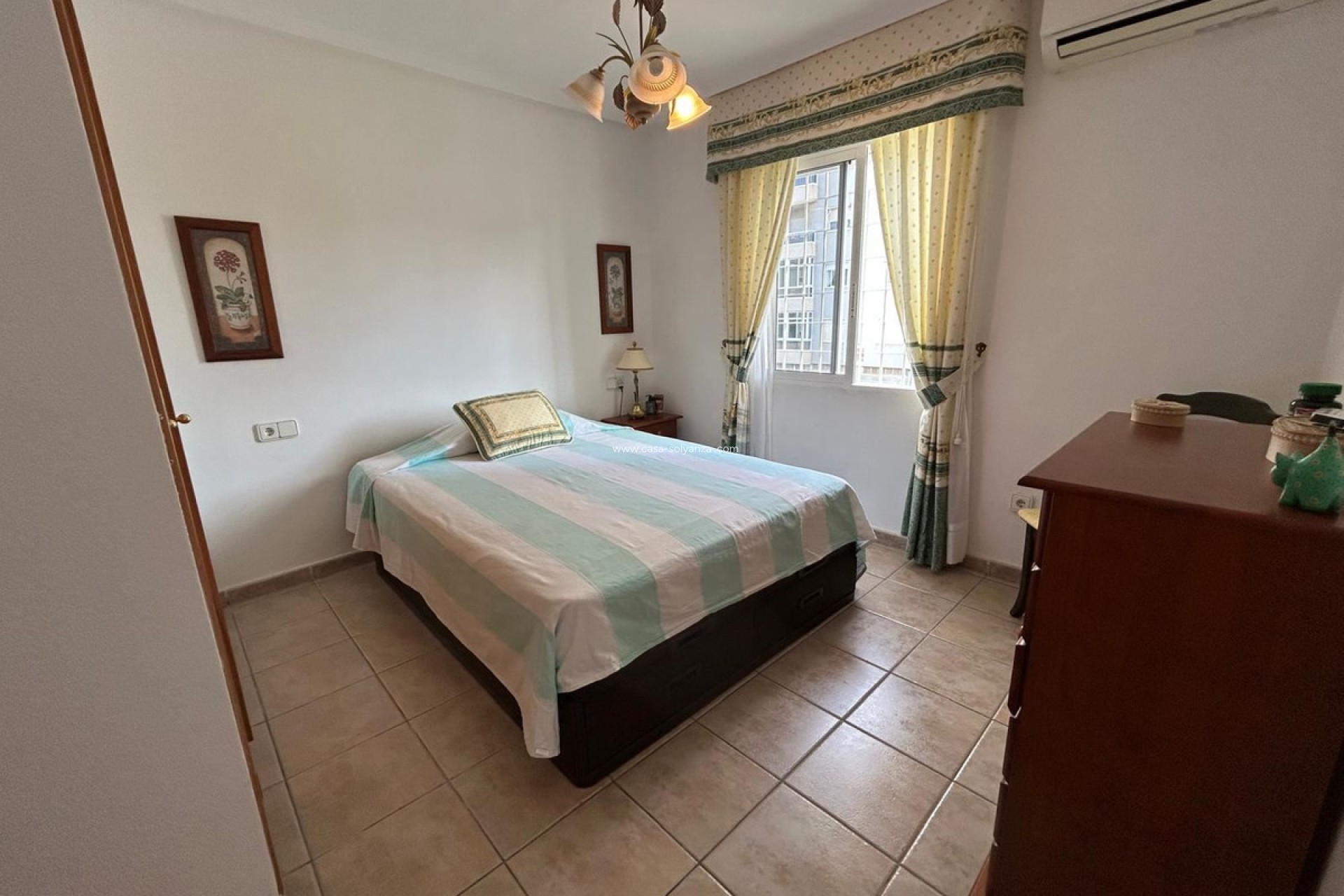 Herverkoop - Herenhuis - Torrevieja - Torrevieja Centro