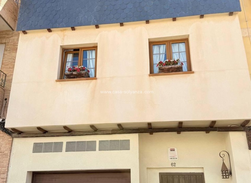 Herverkoop - Herenhuis - Torrevieja