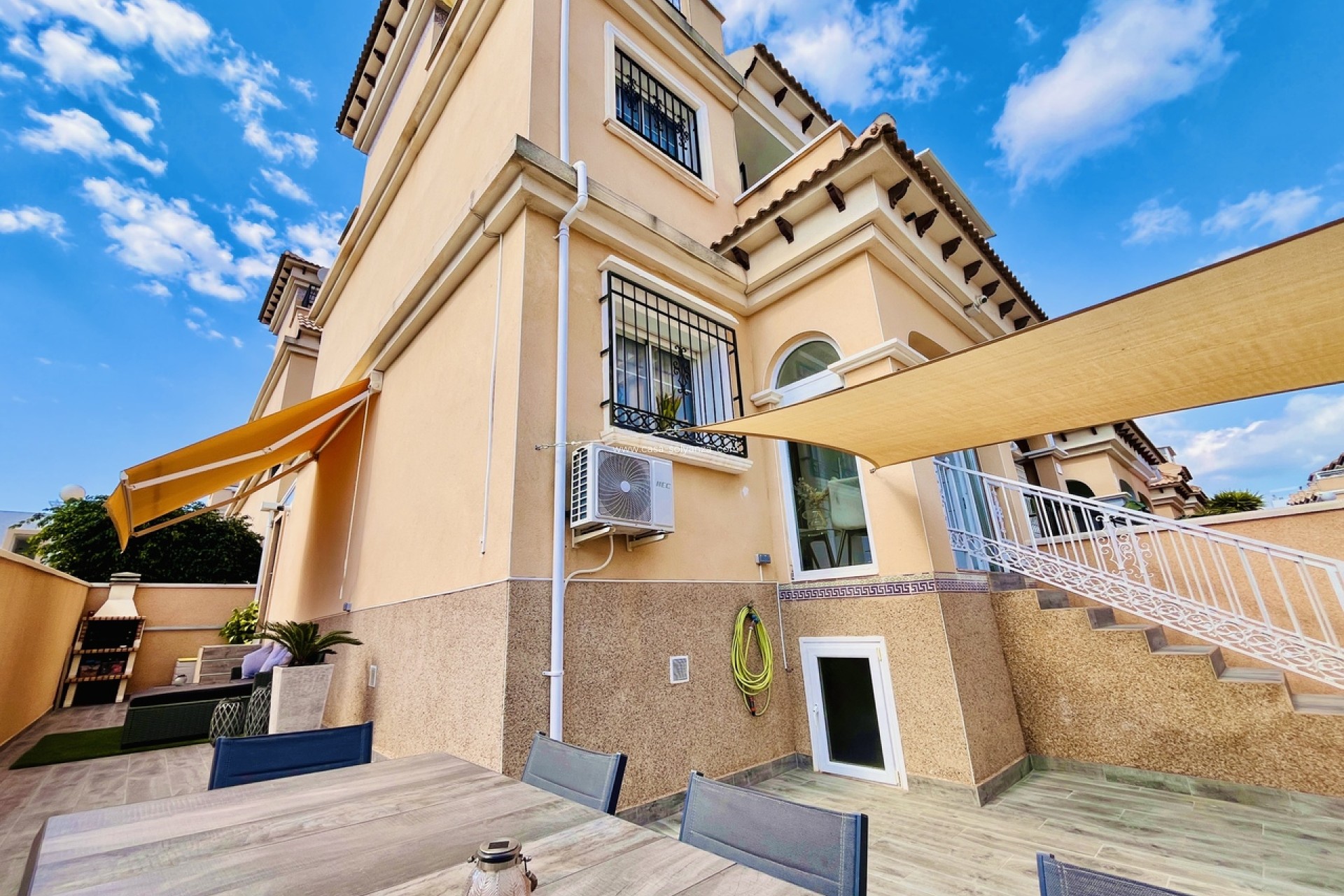 Herverkoop - Herenhuis - Villamartin - Costa Blanca
