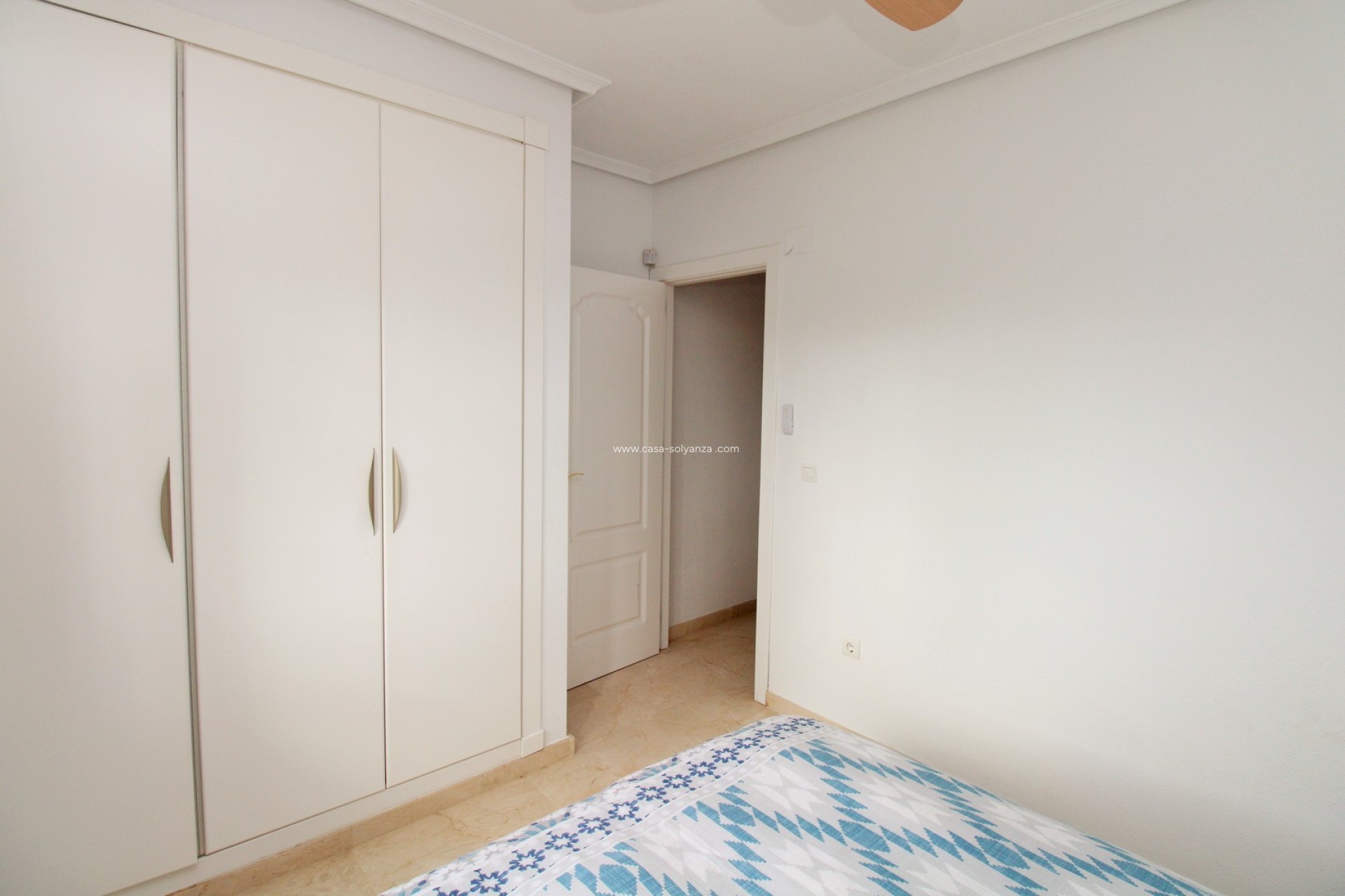 Herverkoop - Herenhuis - Villamartin - PAU 8