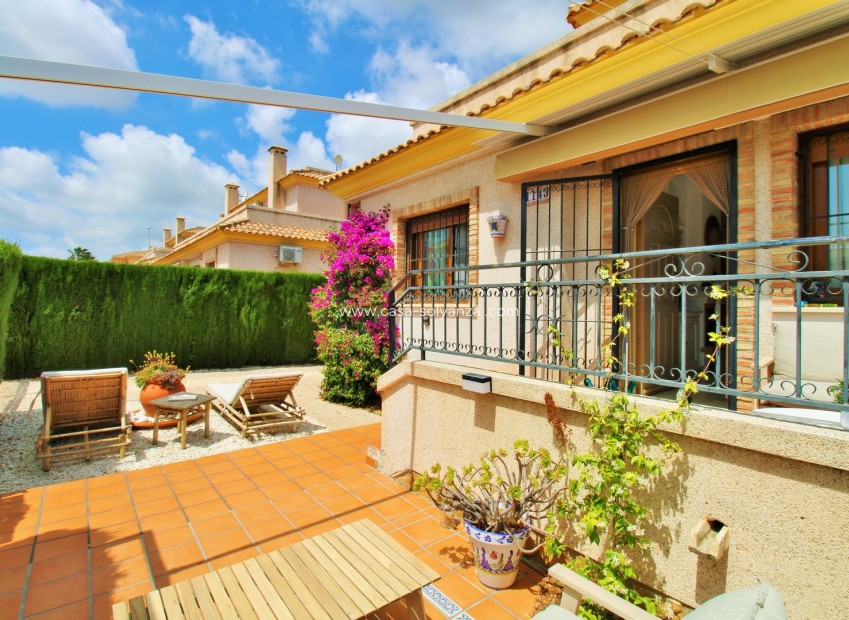 Herverkoop - Herenhuis - Villamartin - PAU 8