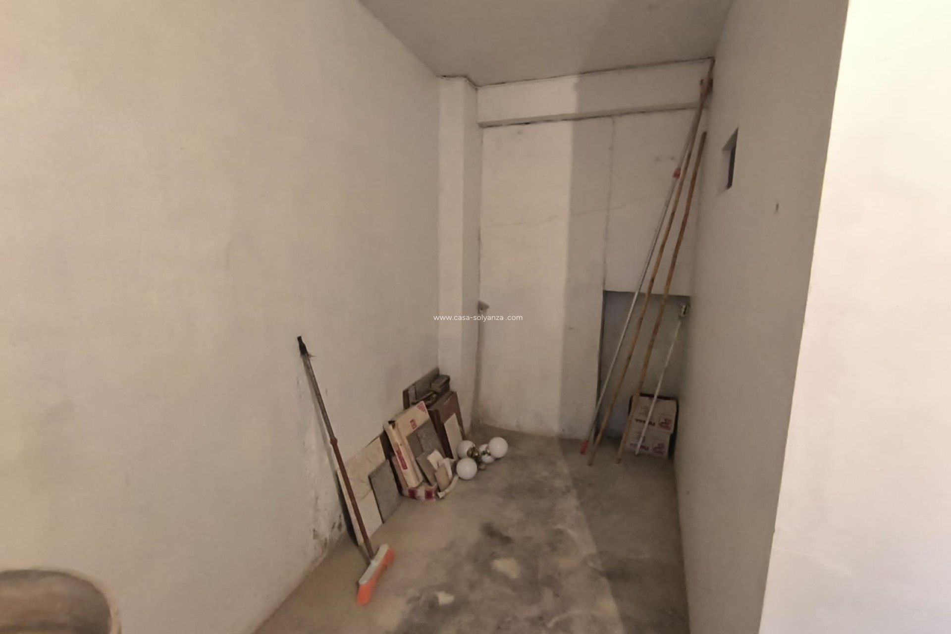 Herverkoop - Herenhuis - Yecla - Inland