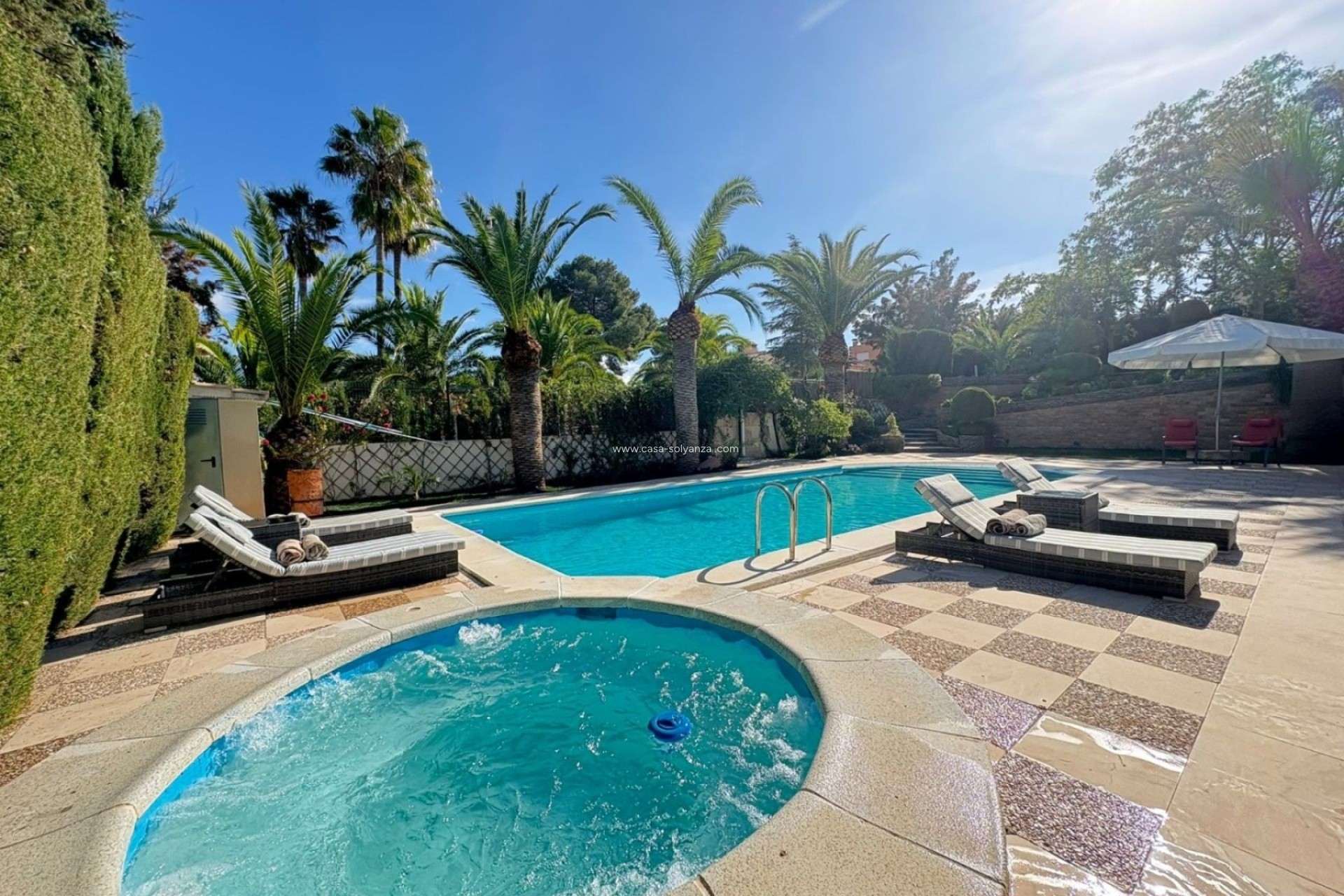 Herverkoop - Independent villa - Alcayna