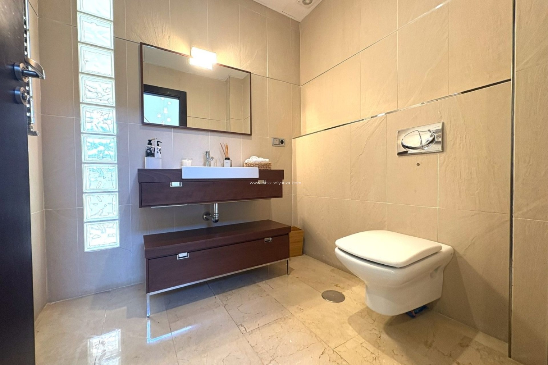 Herverkoop - Independent villa - Alcayna