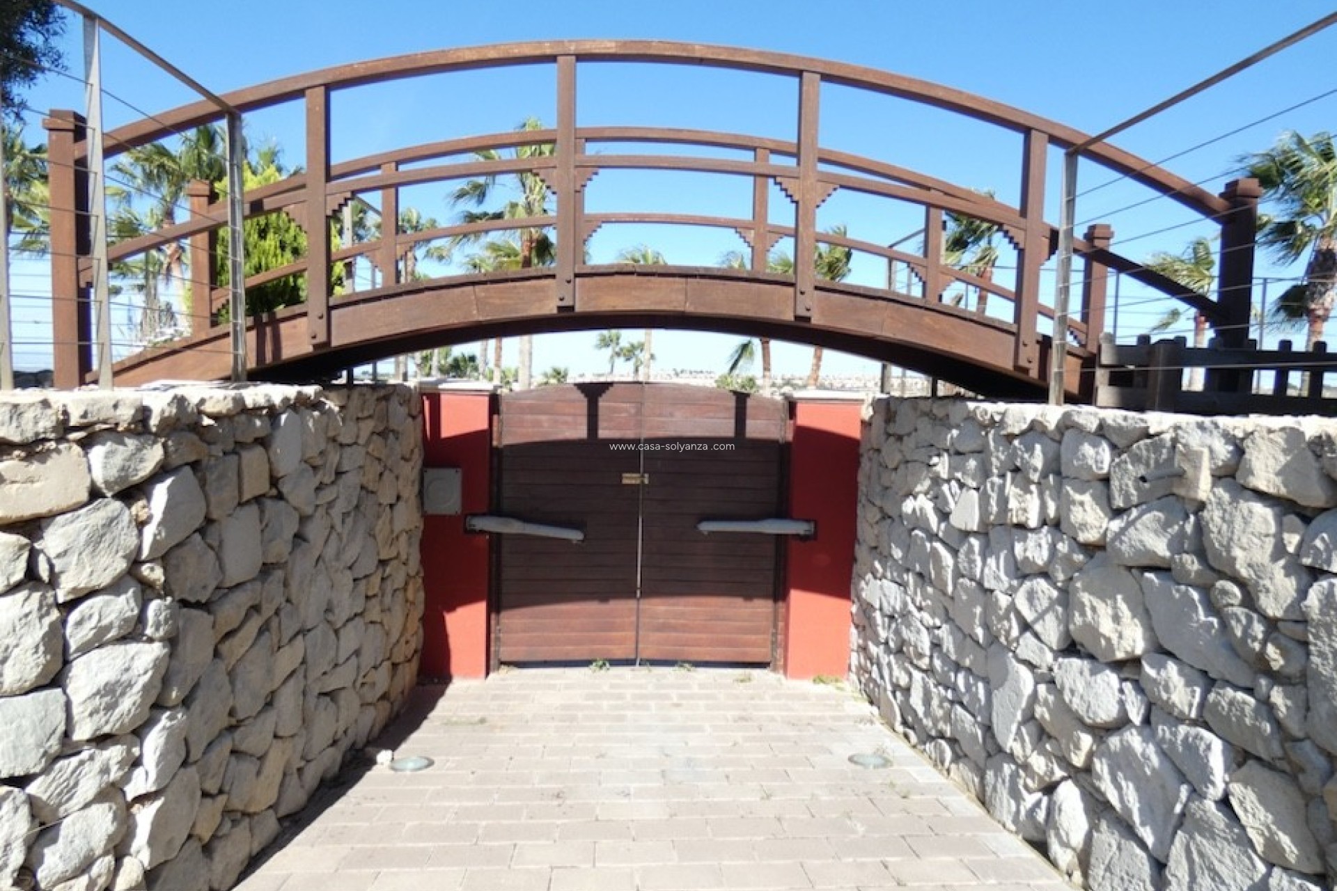 Herverkoop - Independent villa - Algorfa