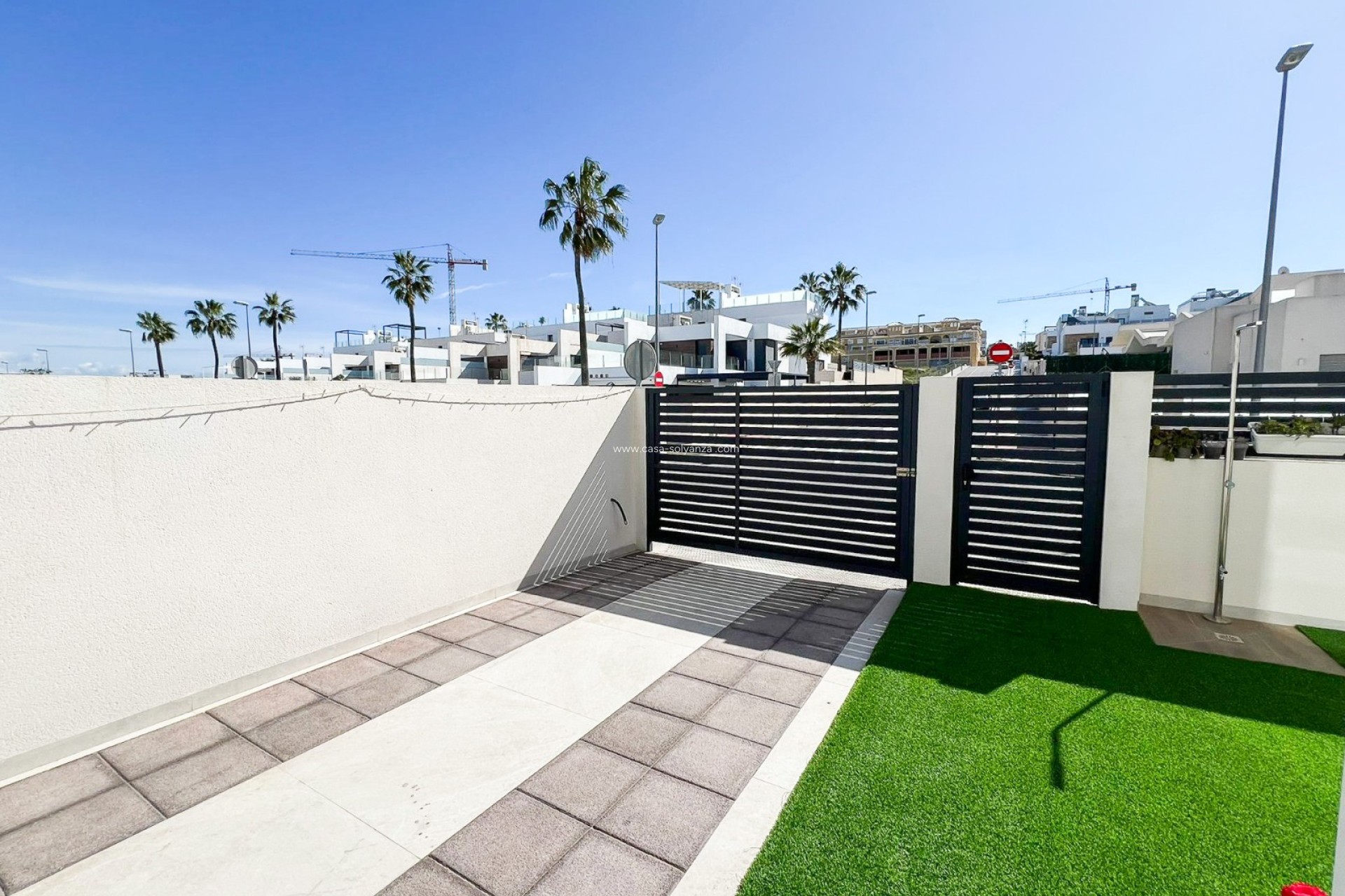 Herverkoop - Independent villa - Benijofar