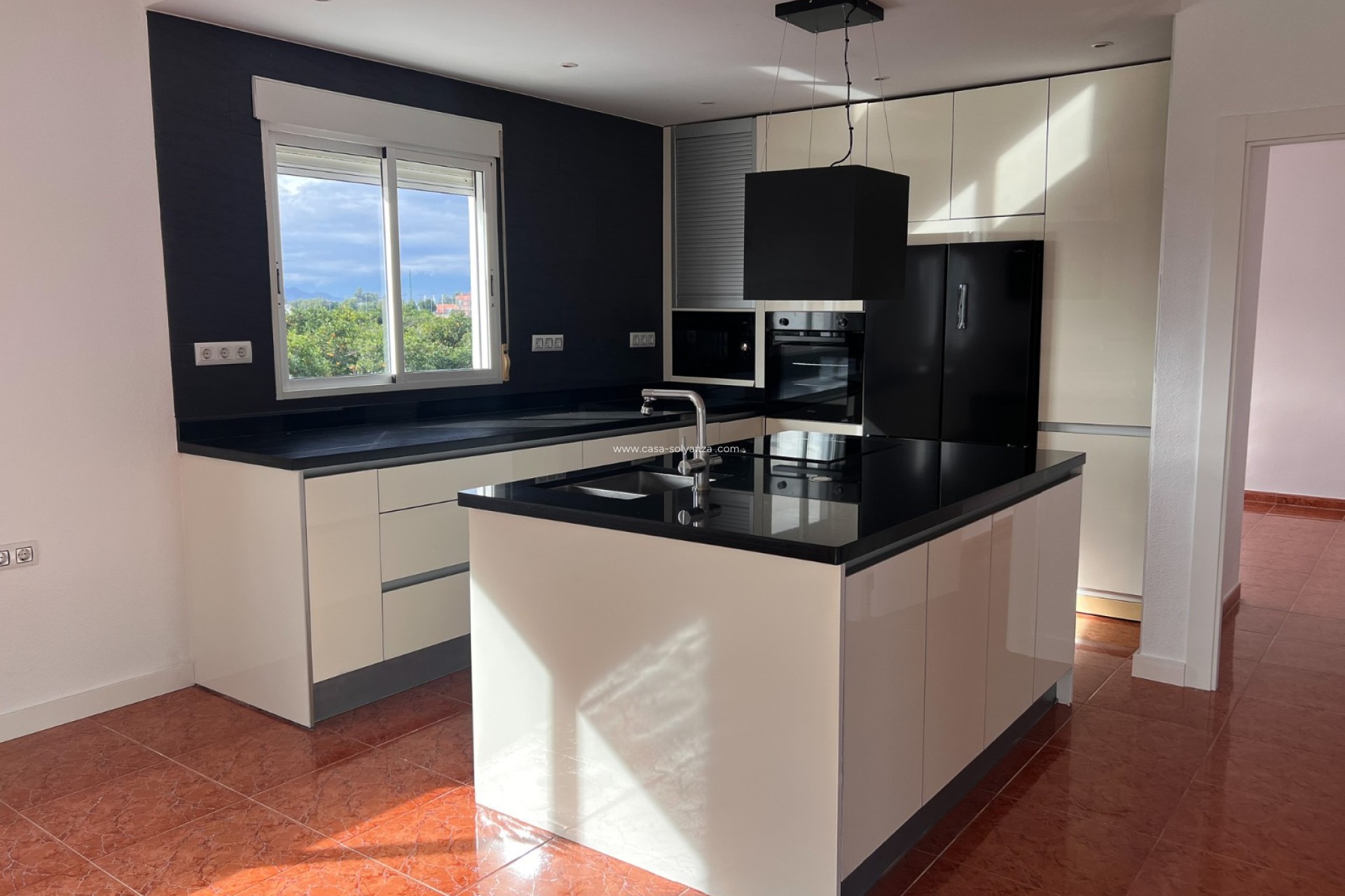 Herverkoop - Independent villa - Dolores