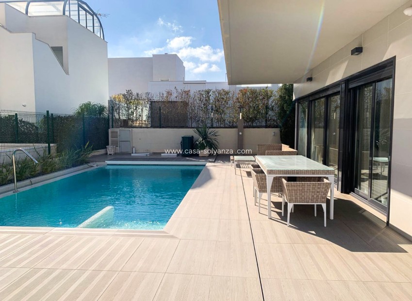 Herverkoop - Independent villa - Orihuela Costa - Campoamor